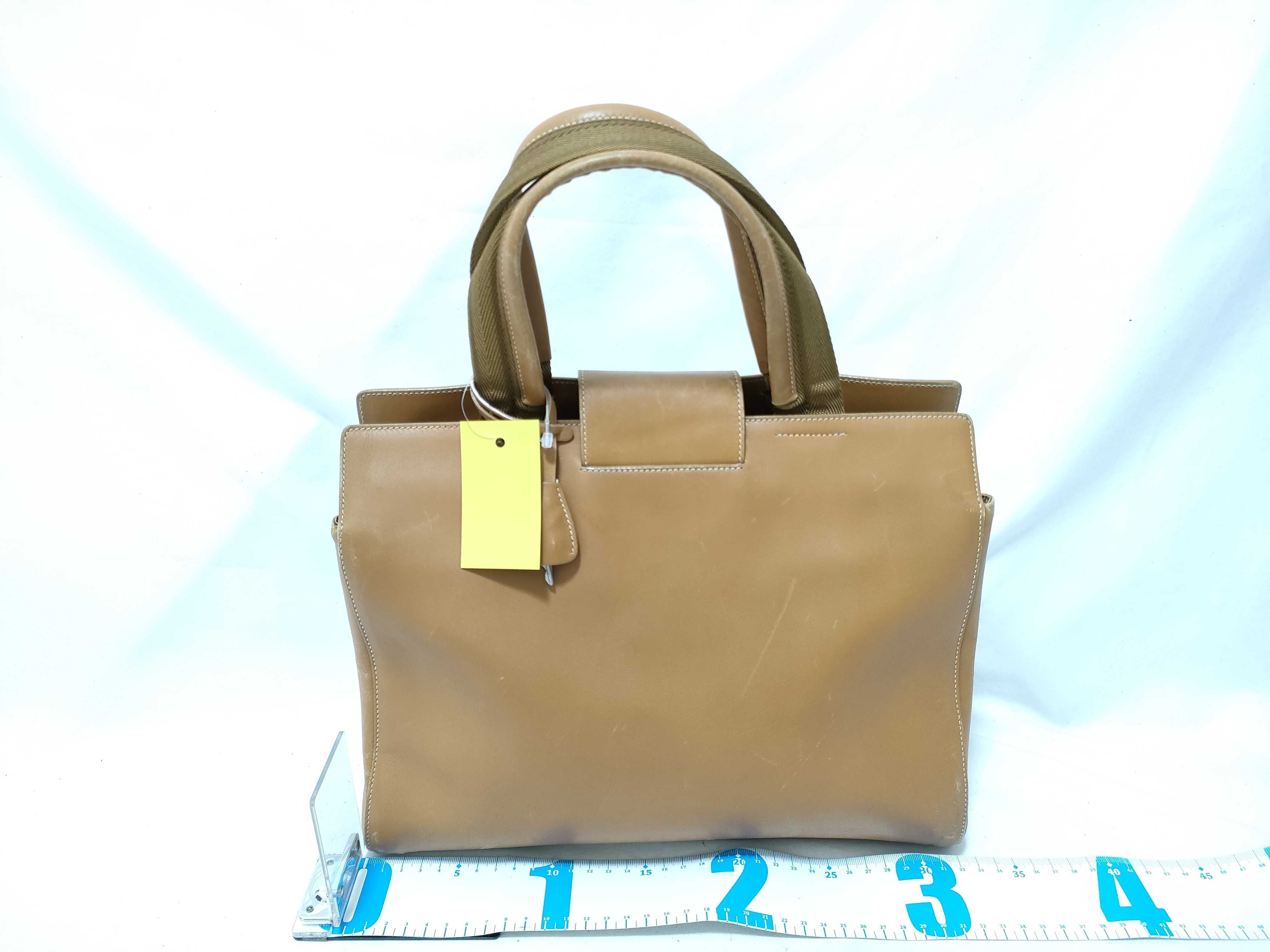 A4 Handbag — view 2