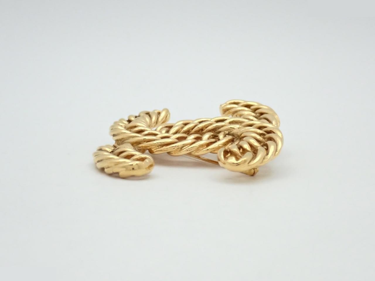 Brooch, Coco Mark, Gold — view 3