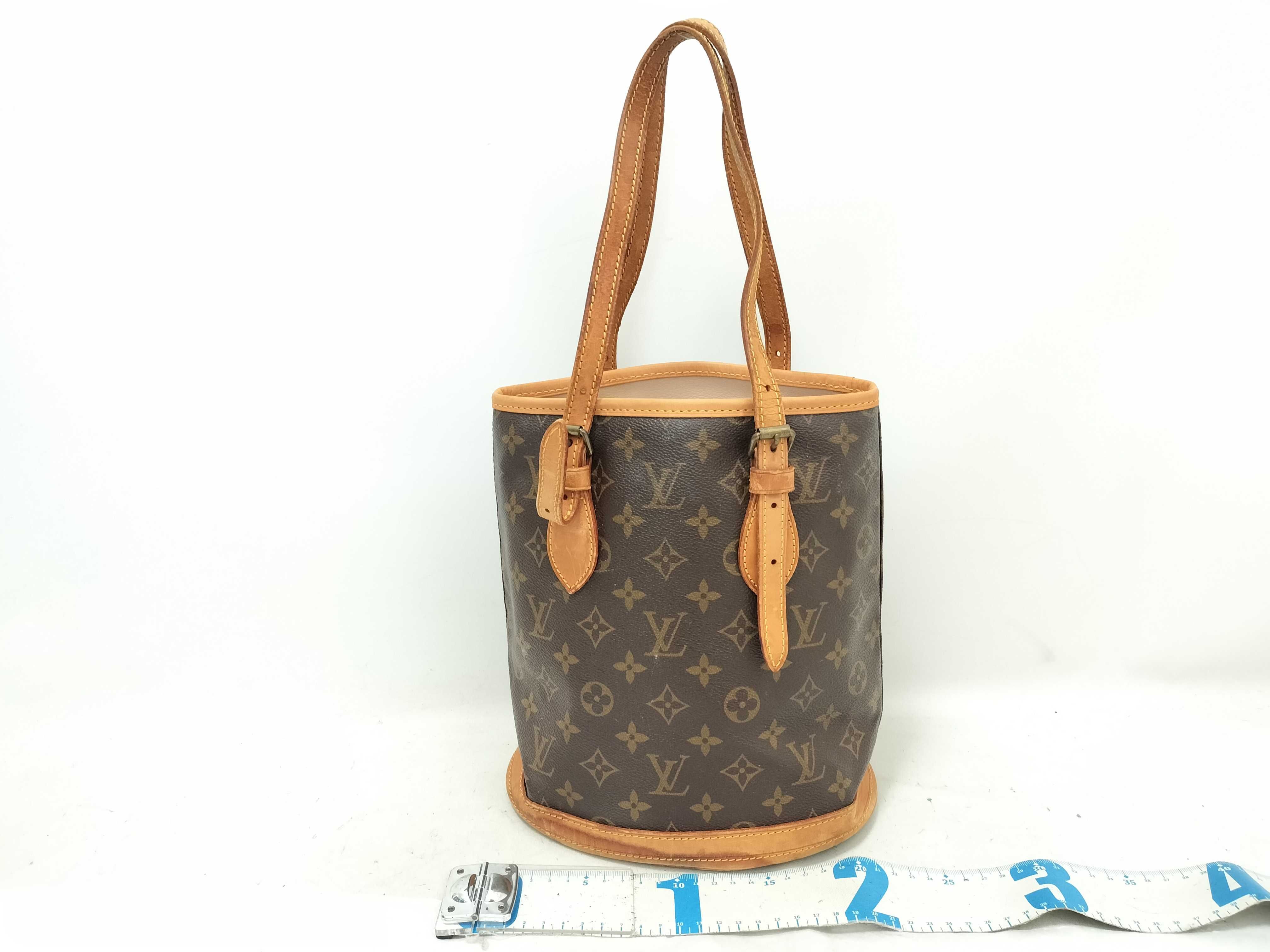 Monogram Bucket PM M42238 Handbag Tote Bag — view 2