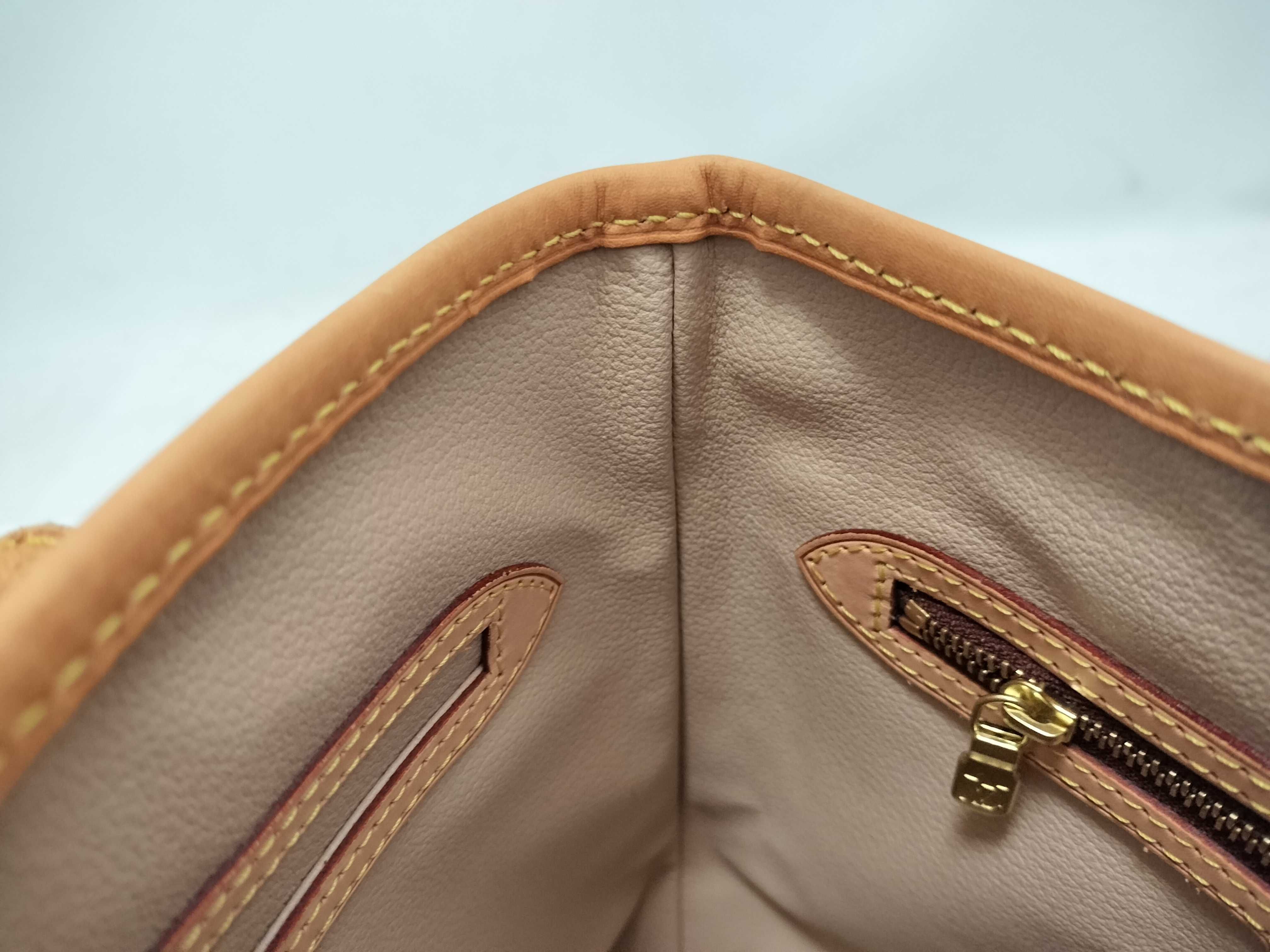 Monogram Bucket PM M42238 Handbag Tote Bag — view 8