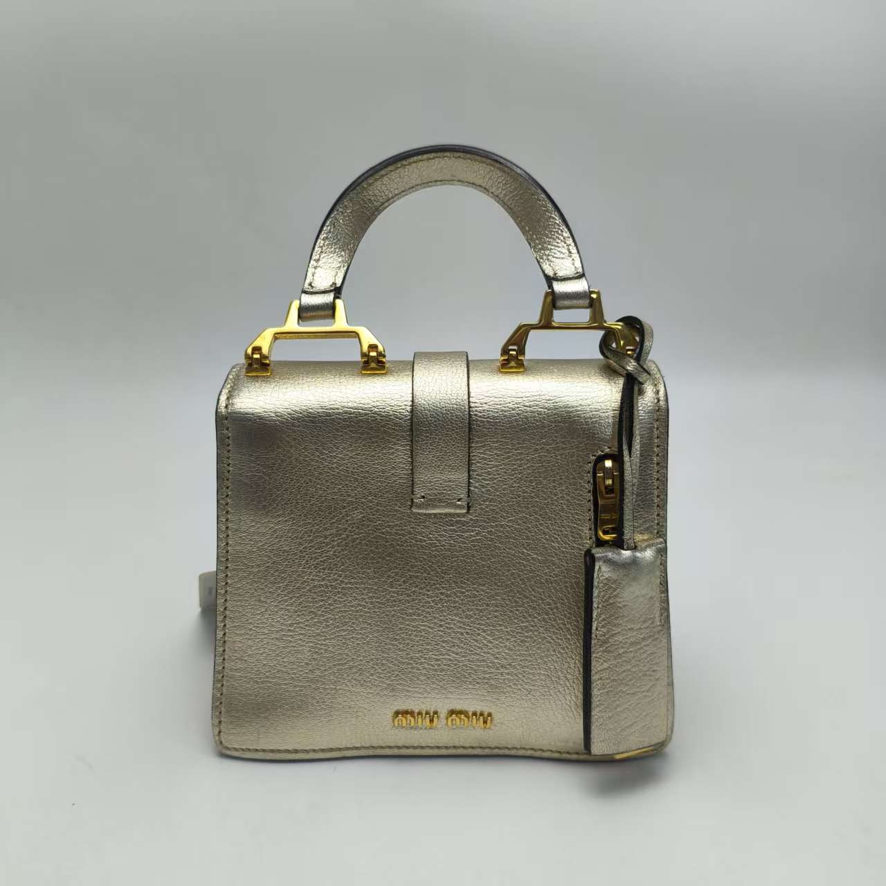 【*Shipped from: China*】Miu Miu Leather Shoulder Bag — view 3
