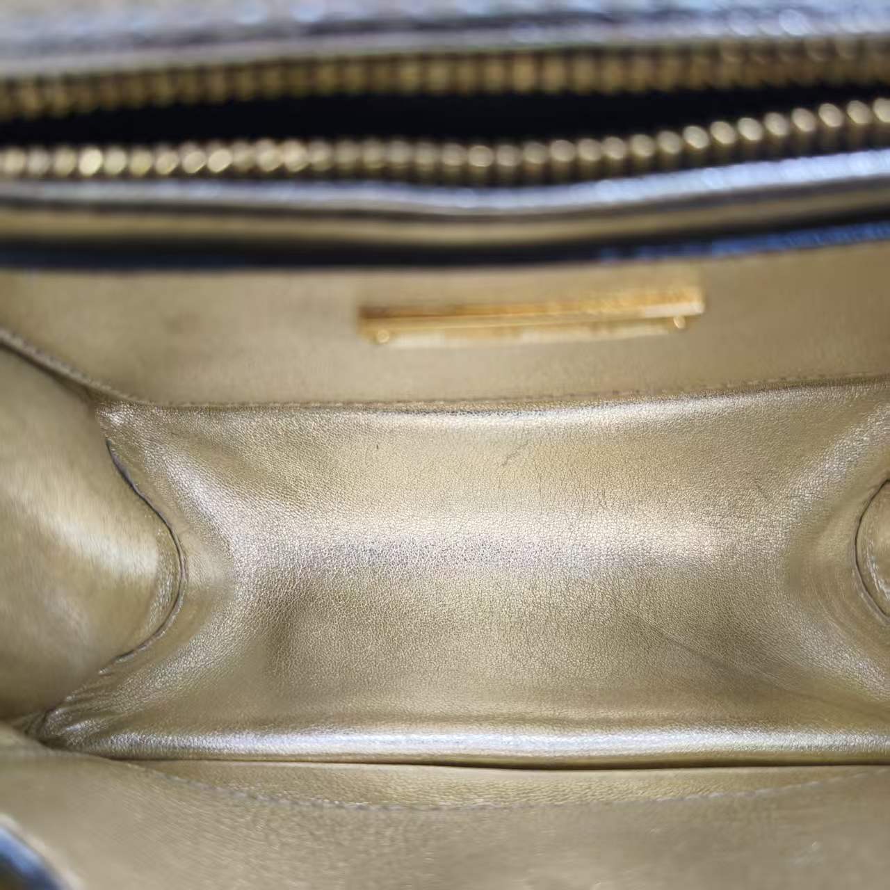 【*Shipped from: China*】Miu Miu Leather Shoulder Bag — view 6