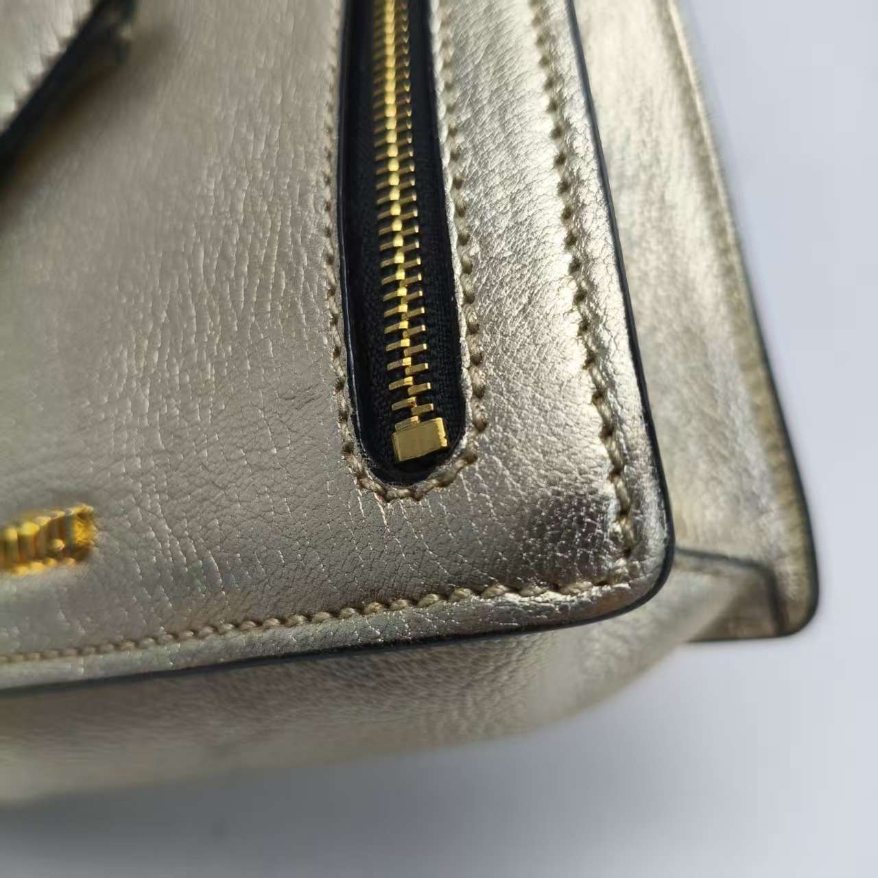 【*Shipped from: China*】Miu Miu Leather Shoulder Bag — view 10