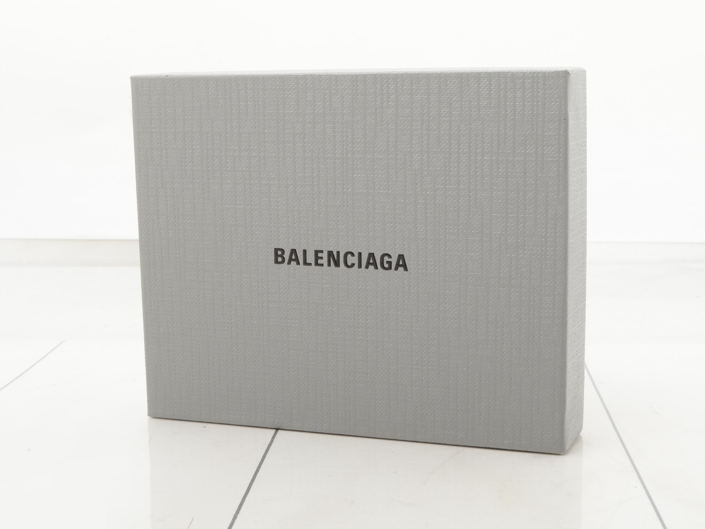Other lines: Bags and Cases — view 5