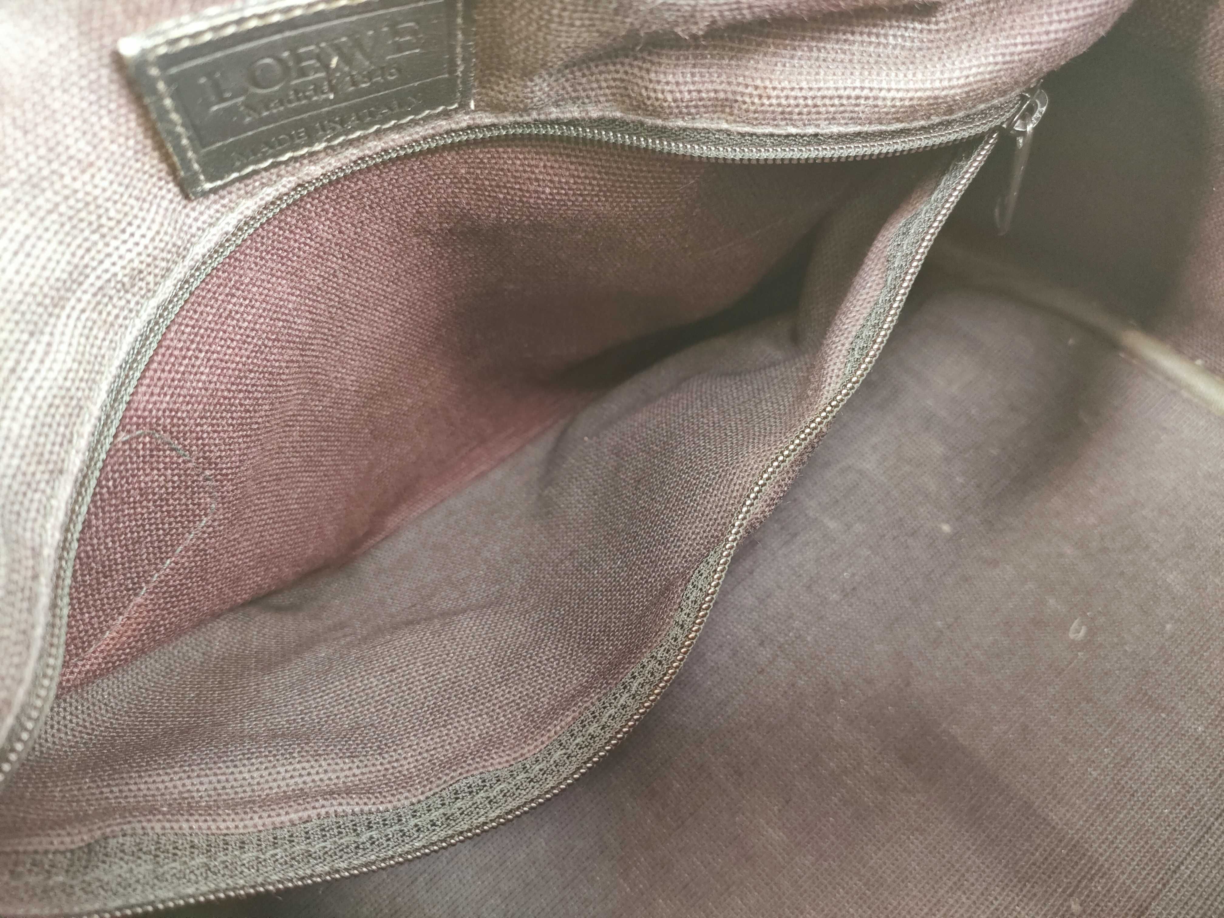 Repeat Anagram Handbag Boston Bag — view 13