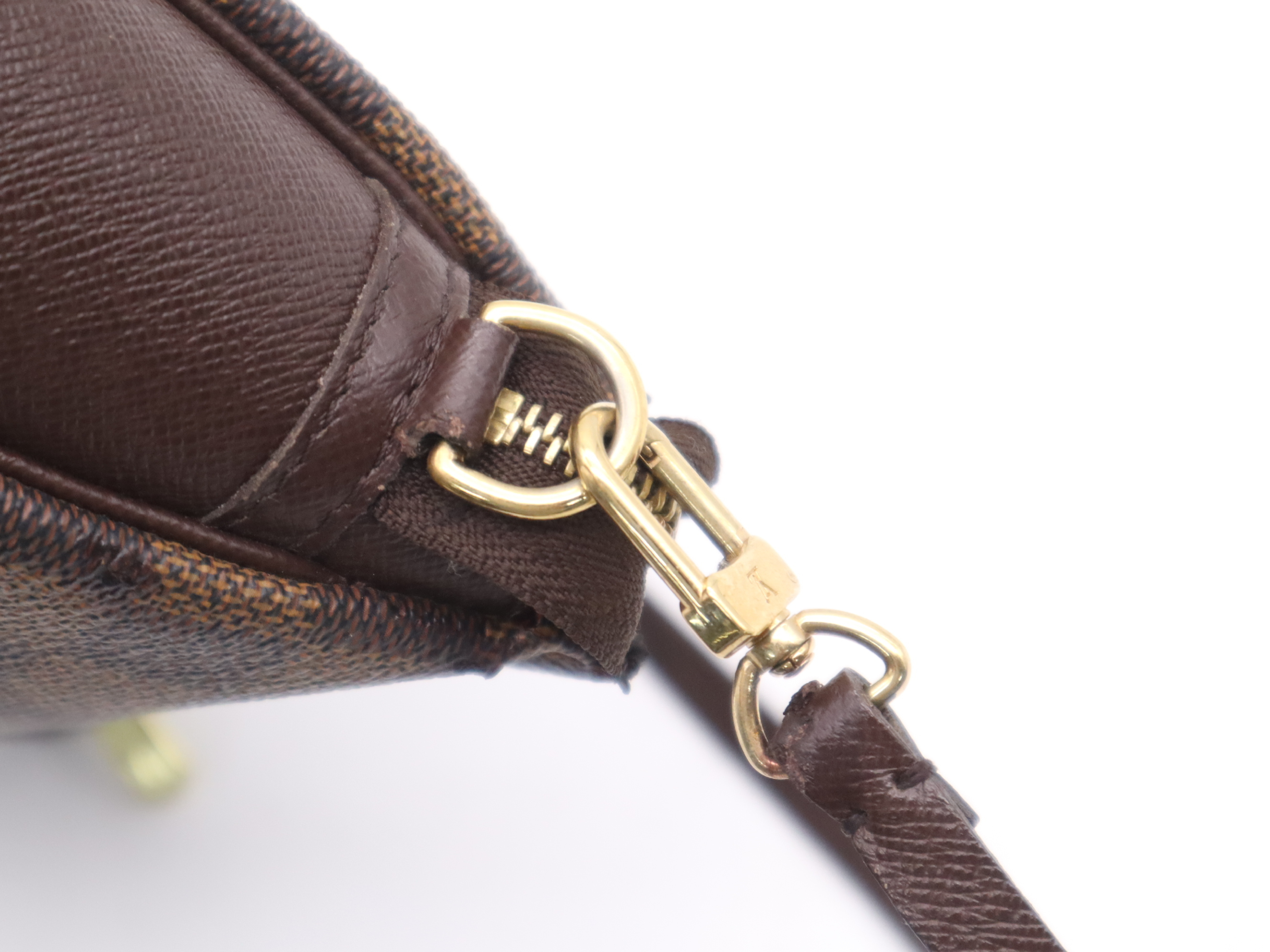 N51982 Damier Trouse Makeup Pouch — view 8