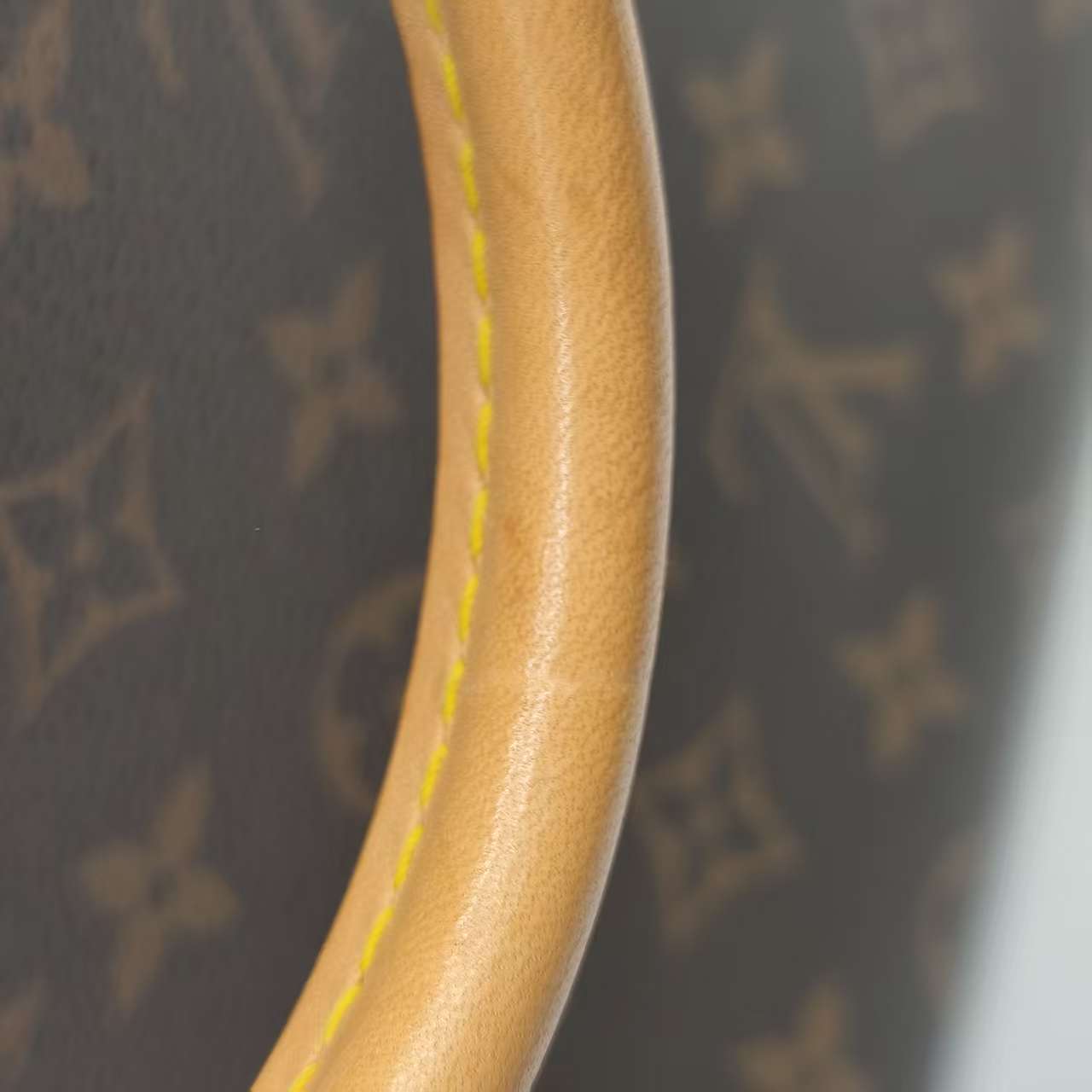 【*Shipped from: China*】LOUIS VUITTON Marignan PU Handbag — view 12
