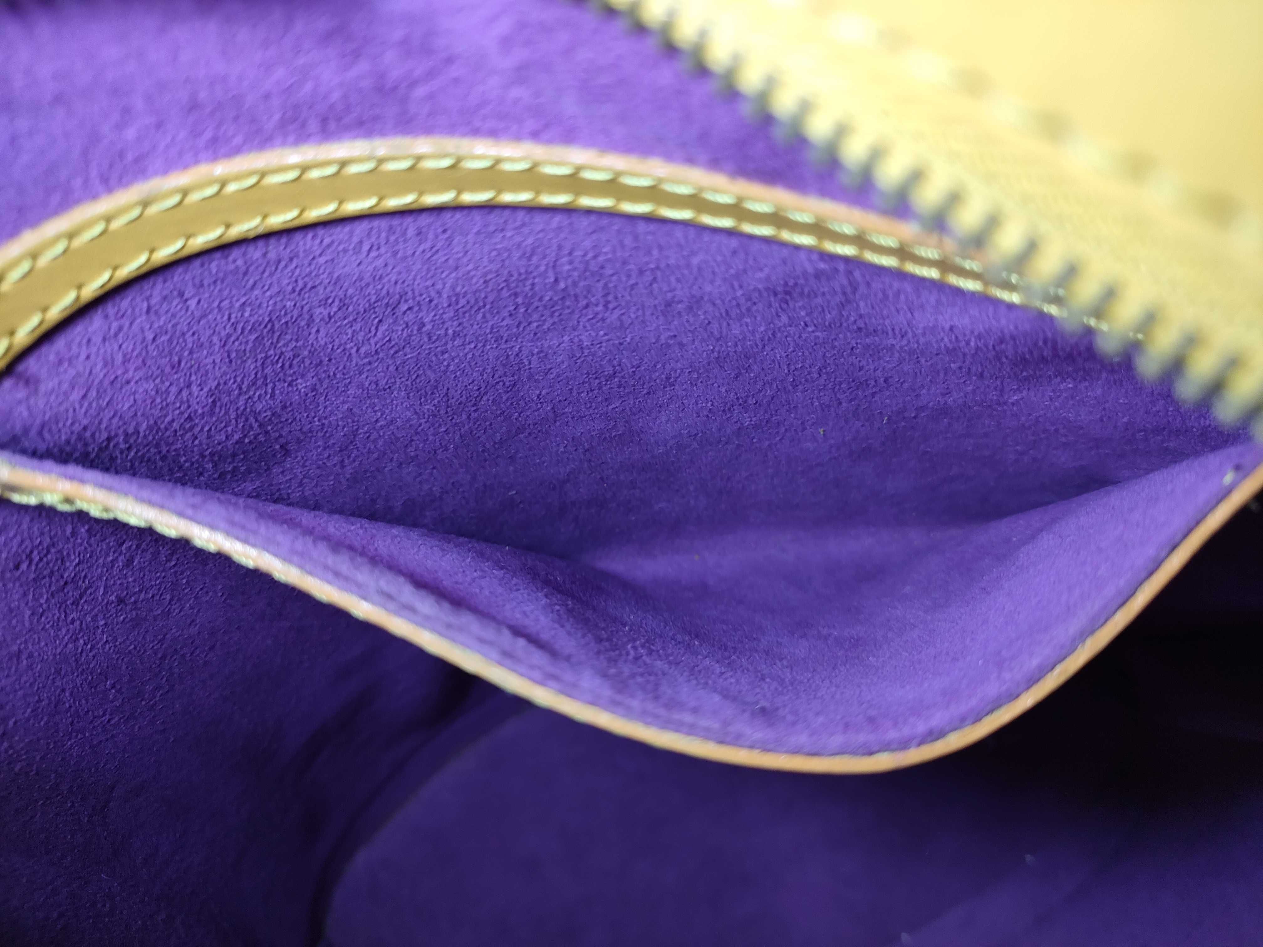 Epi M52279 Saint Jacques Shoulder Bag — view 13