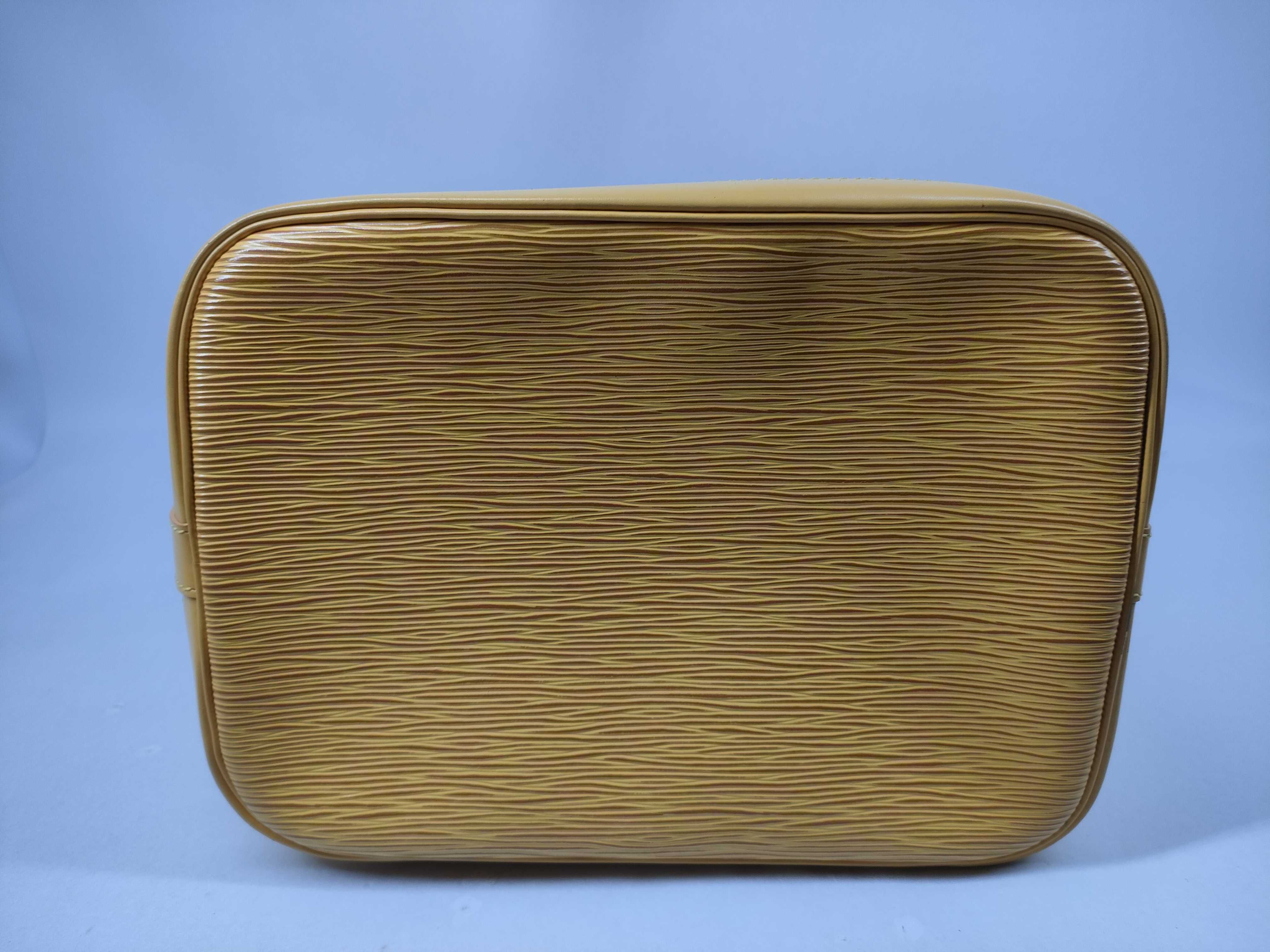 Epi Noé Shoulder Bag — view 3