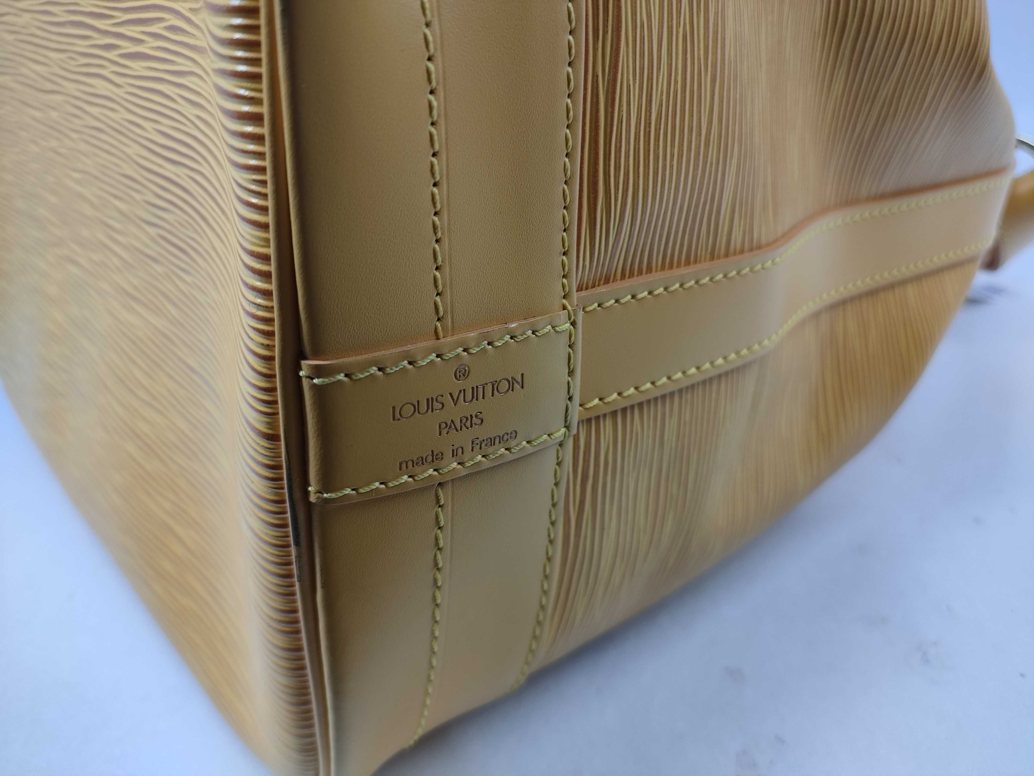 Epi Noé Shoulder Bag — view 5