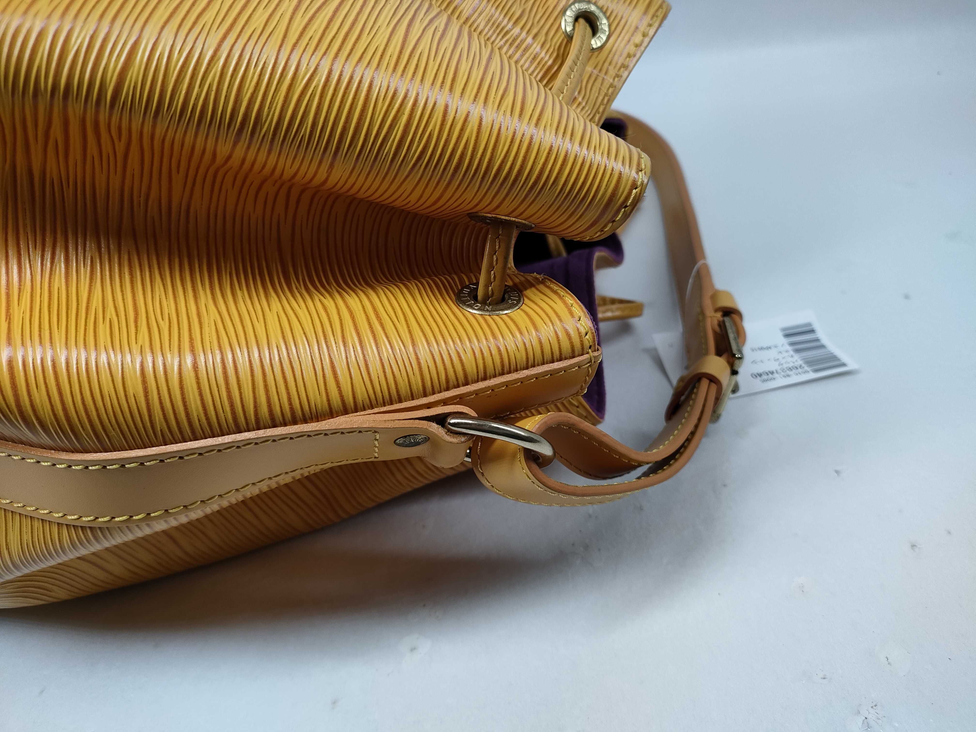 Epi Noé Shoulder Bag — view 6