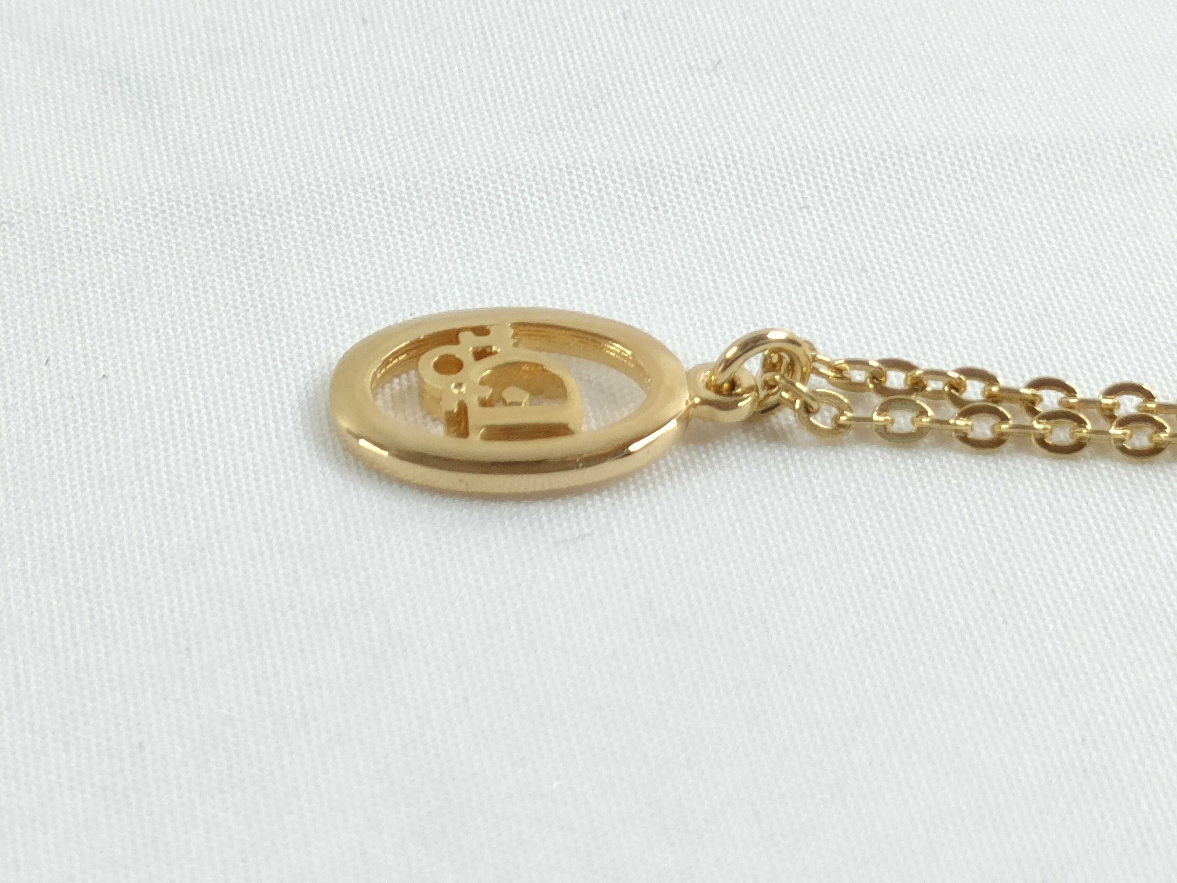 Oval Trotter Necklace — view 3