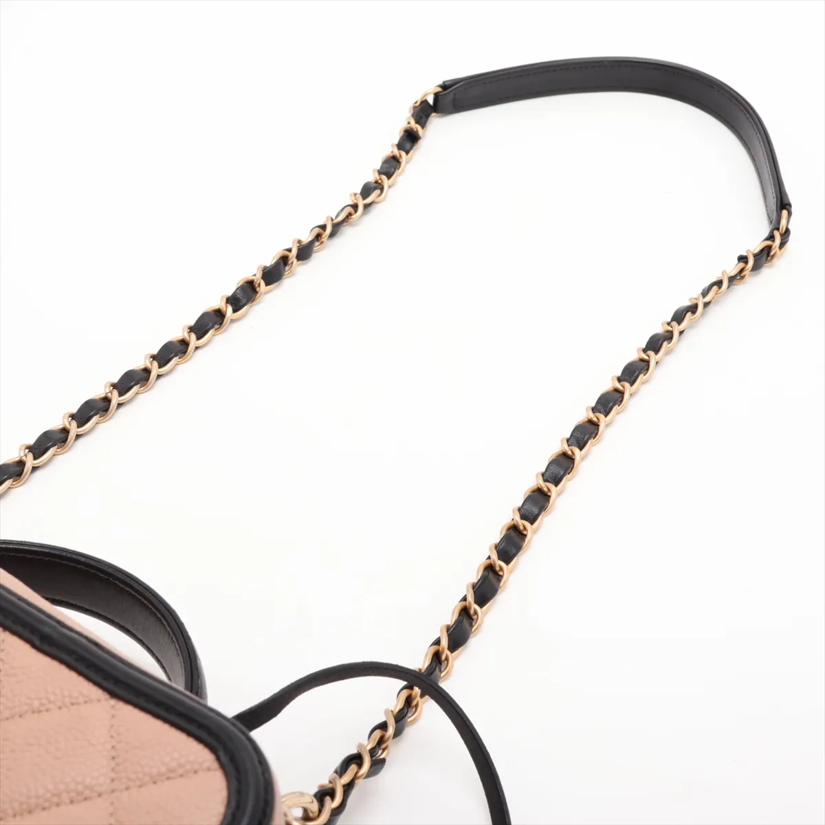 CC Filigree Caviar Skin 2-Way Shoulder Bag, Beige x Black, Gold Hardware, 23800088 (Serial Number ), with Mirror — view 7