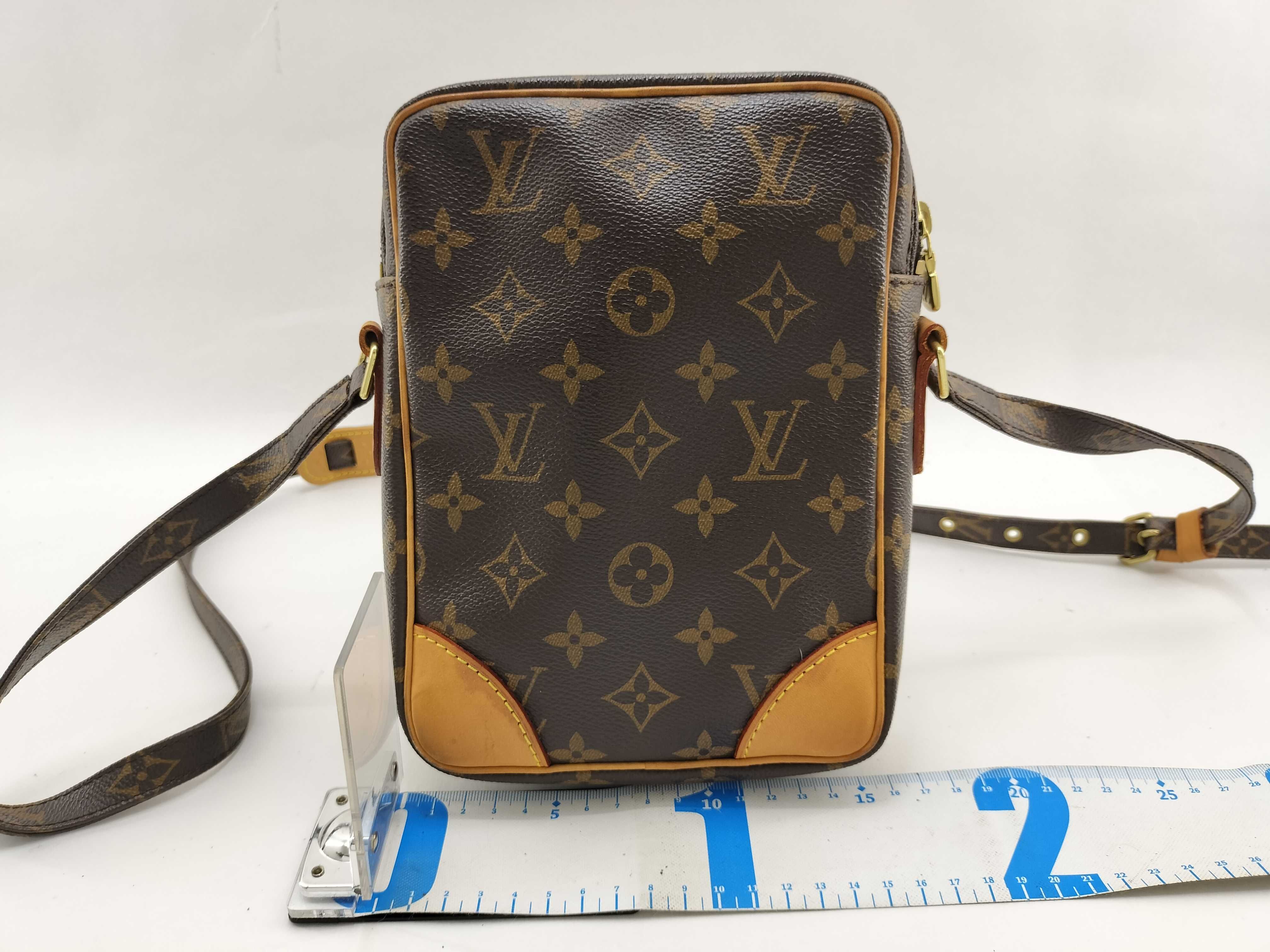 Monogram Louis Vuitton Monogram Danube M45266 TJ0142 Shoulder Bag — view 2