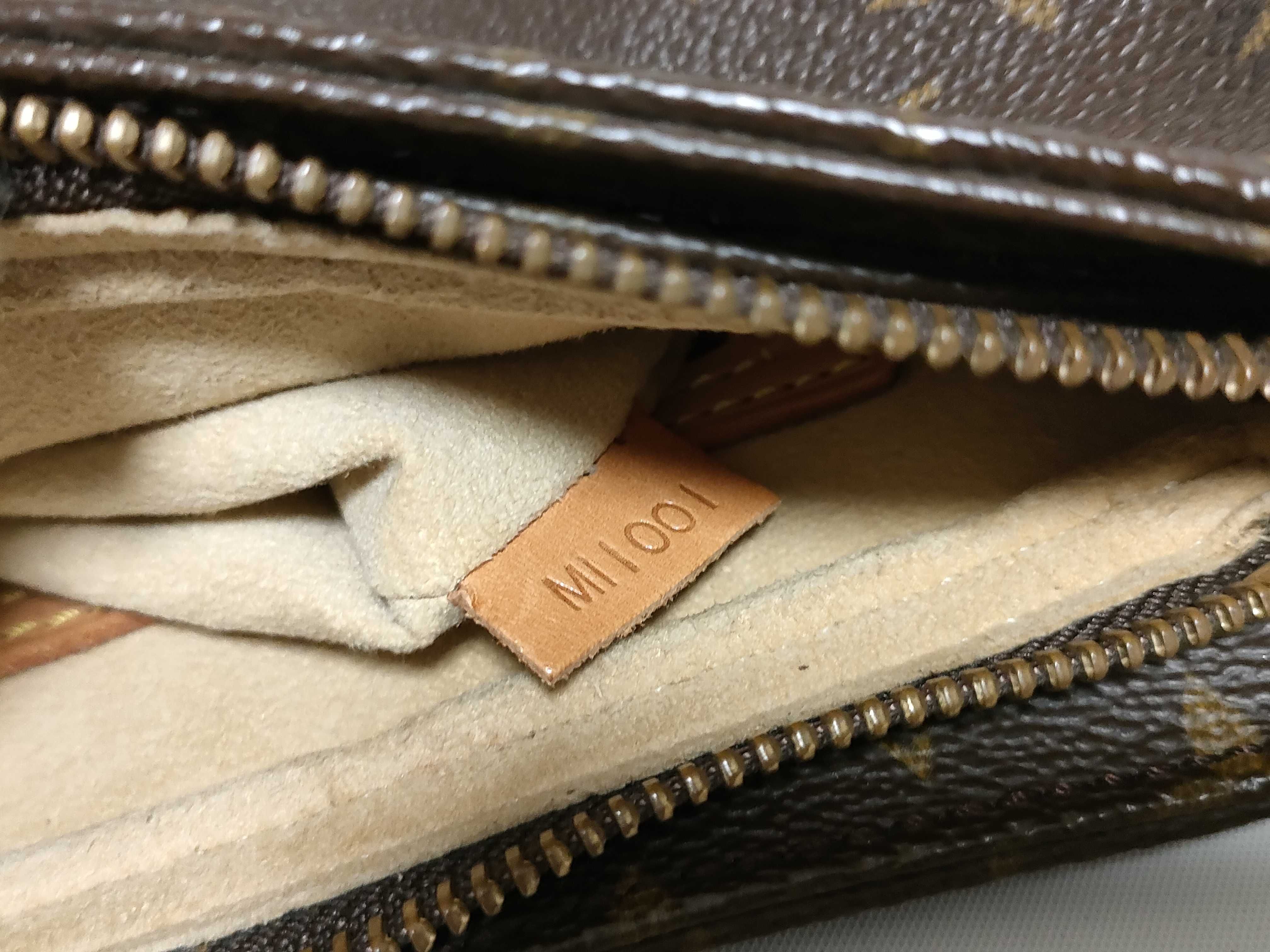 Monogram Louis Vuitton Monogram Looping MM M51146 Shoulder Bag — view 13