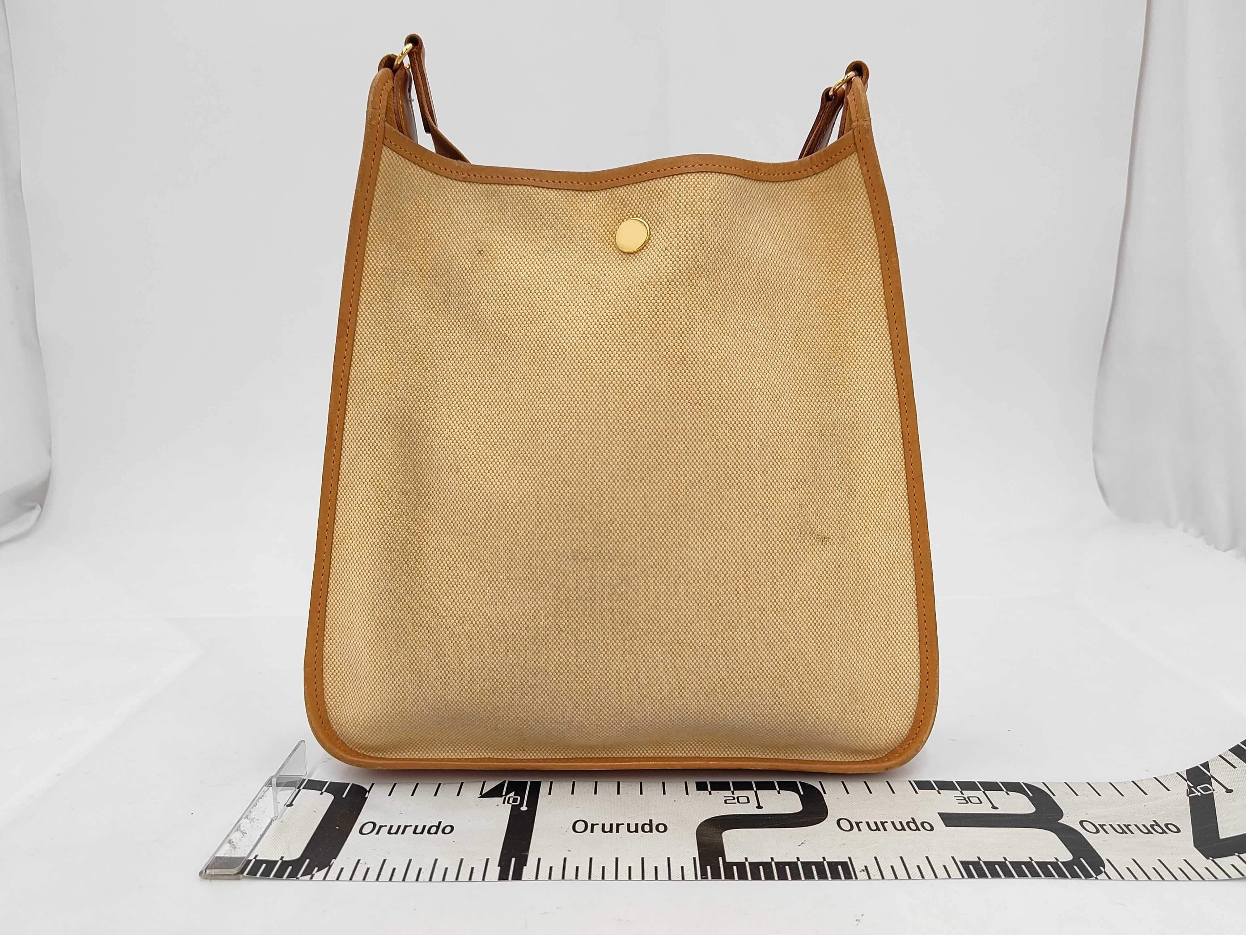 Vespa Leather Shoulder Bag — view 2