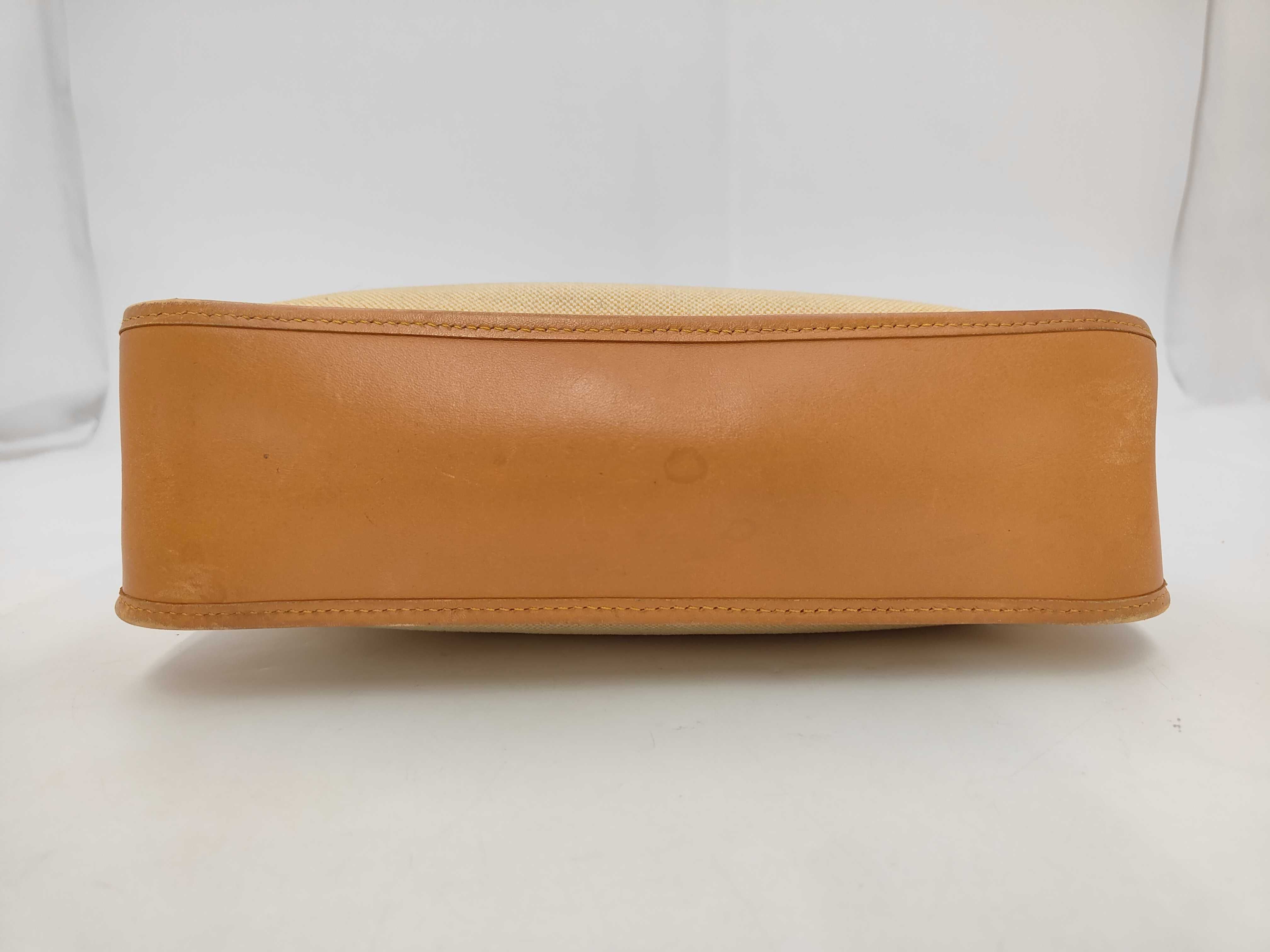 Vespa Leather Shoulder Bag — view 3