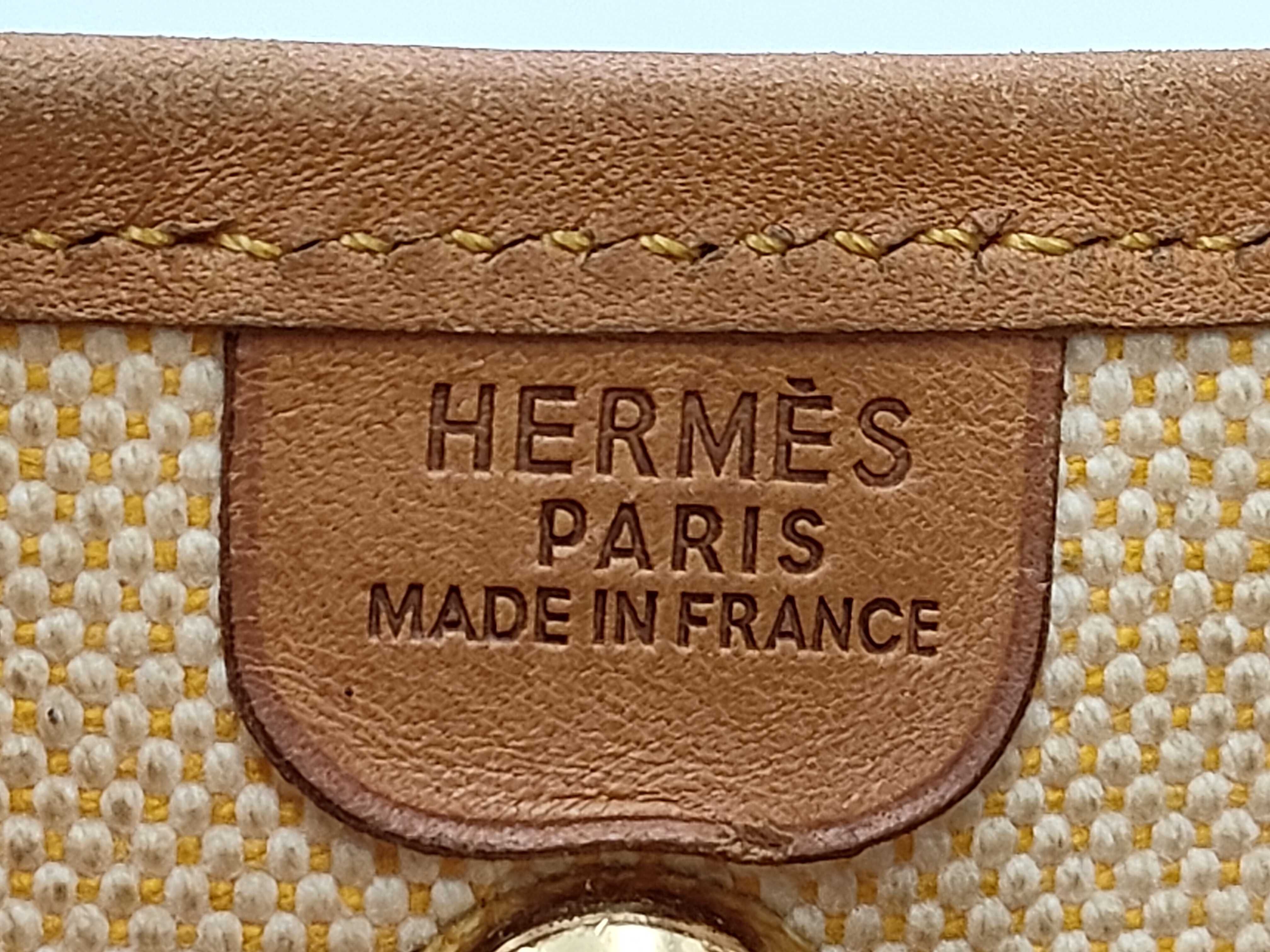 Vespa Leather Shoulder Bag — view 10