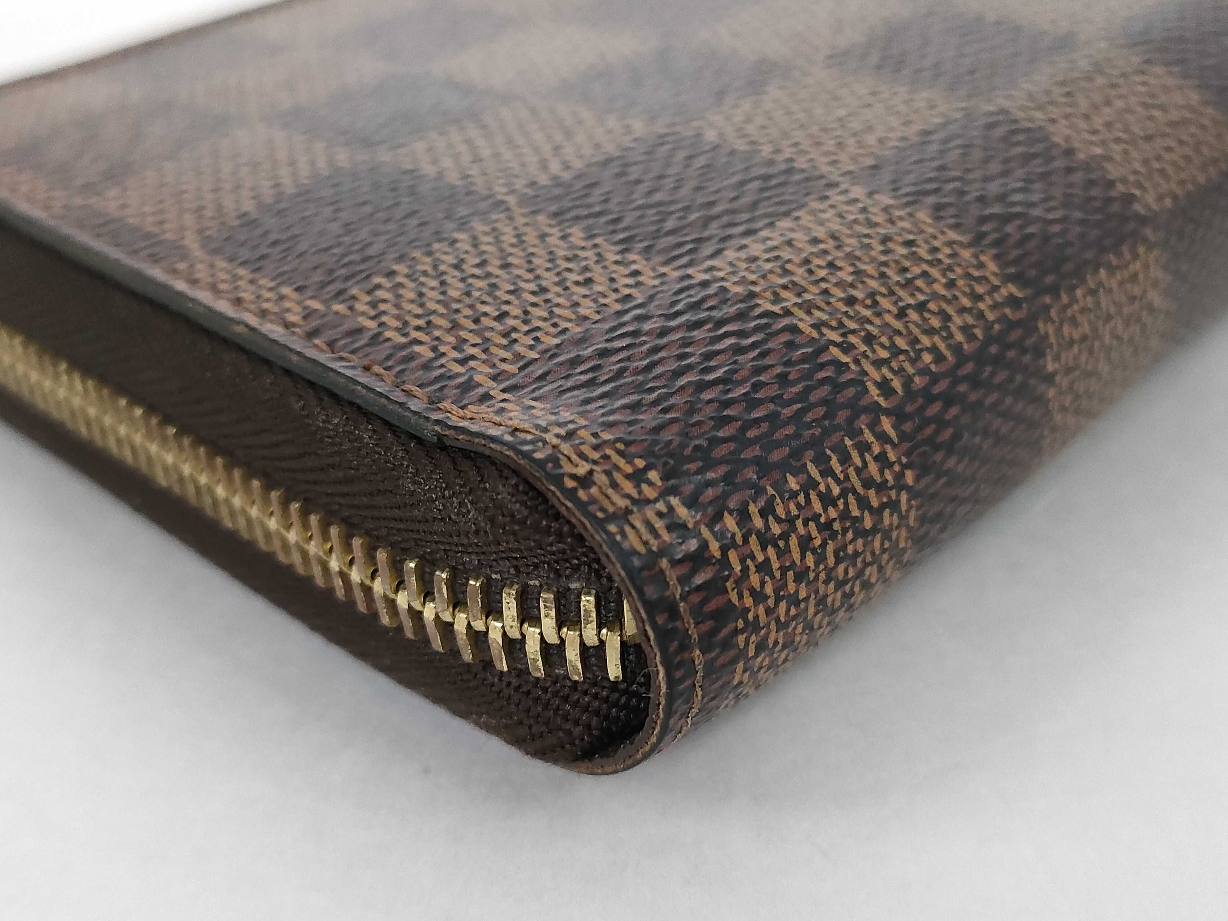 Damier Zippy Wallet, Damier Ebene, with box/dust bag. — view 3