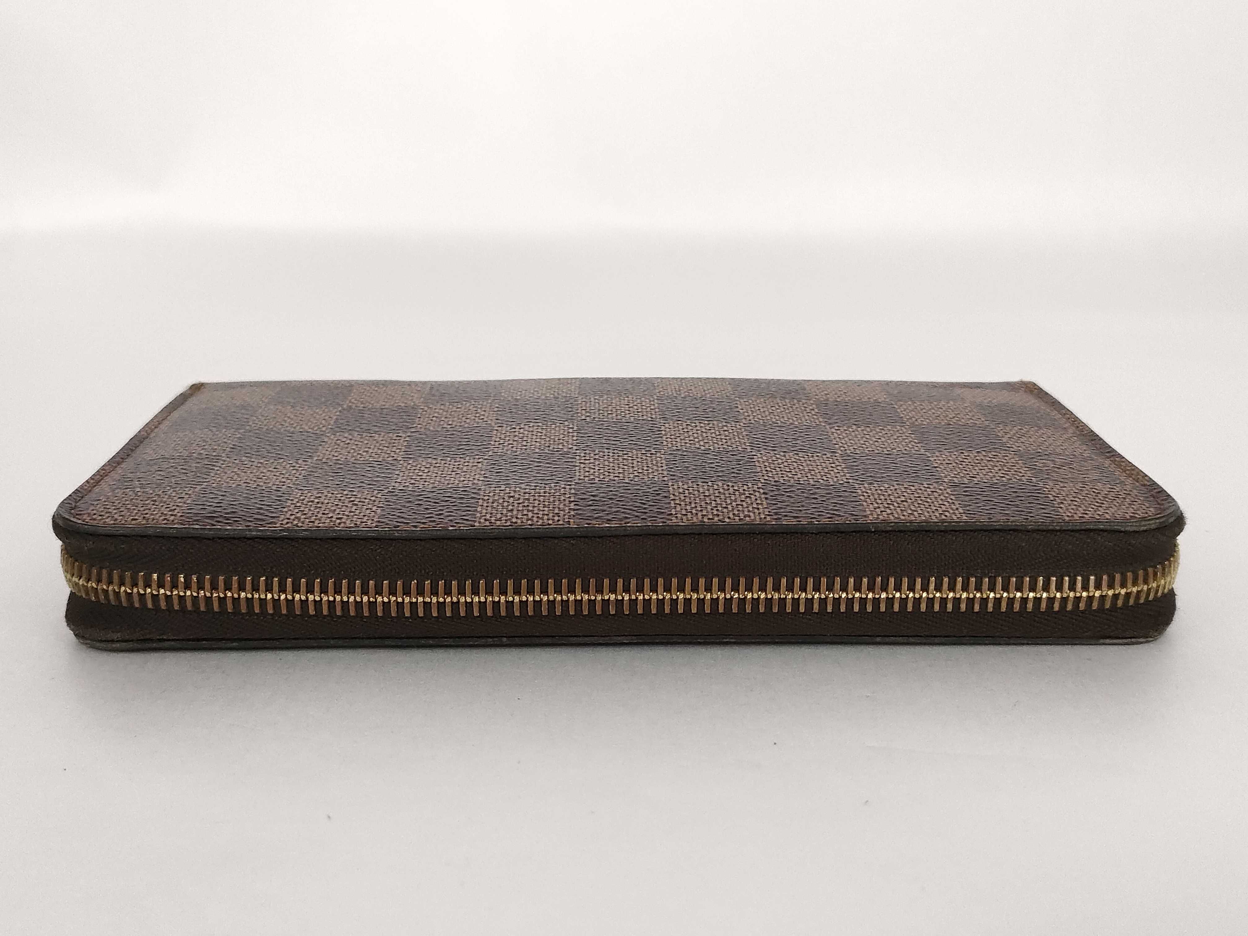 Damier Zippy Wallet, Damier Ebene, with box/dust bag. — view 5