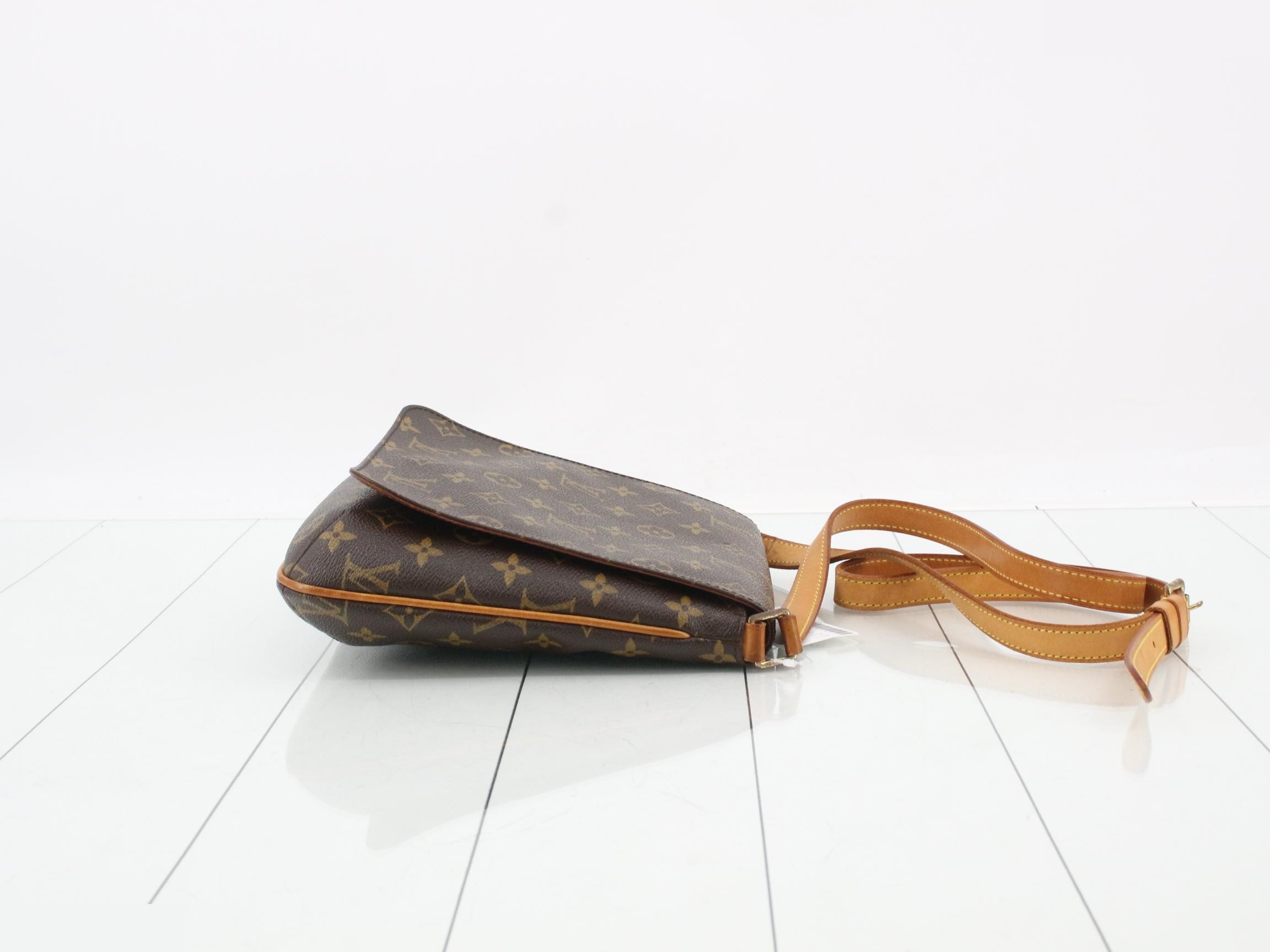 Musette Salsa Long Shoulder — view 3