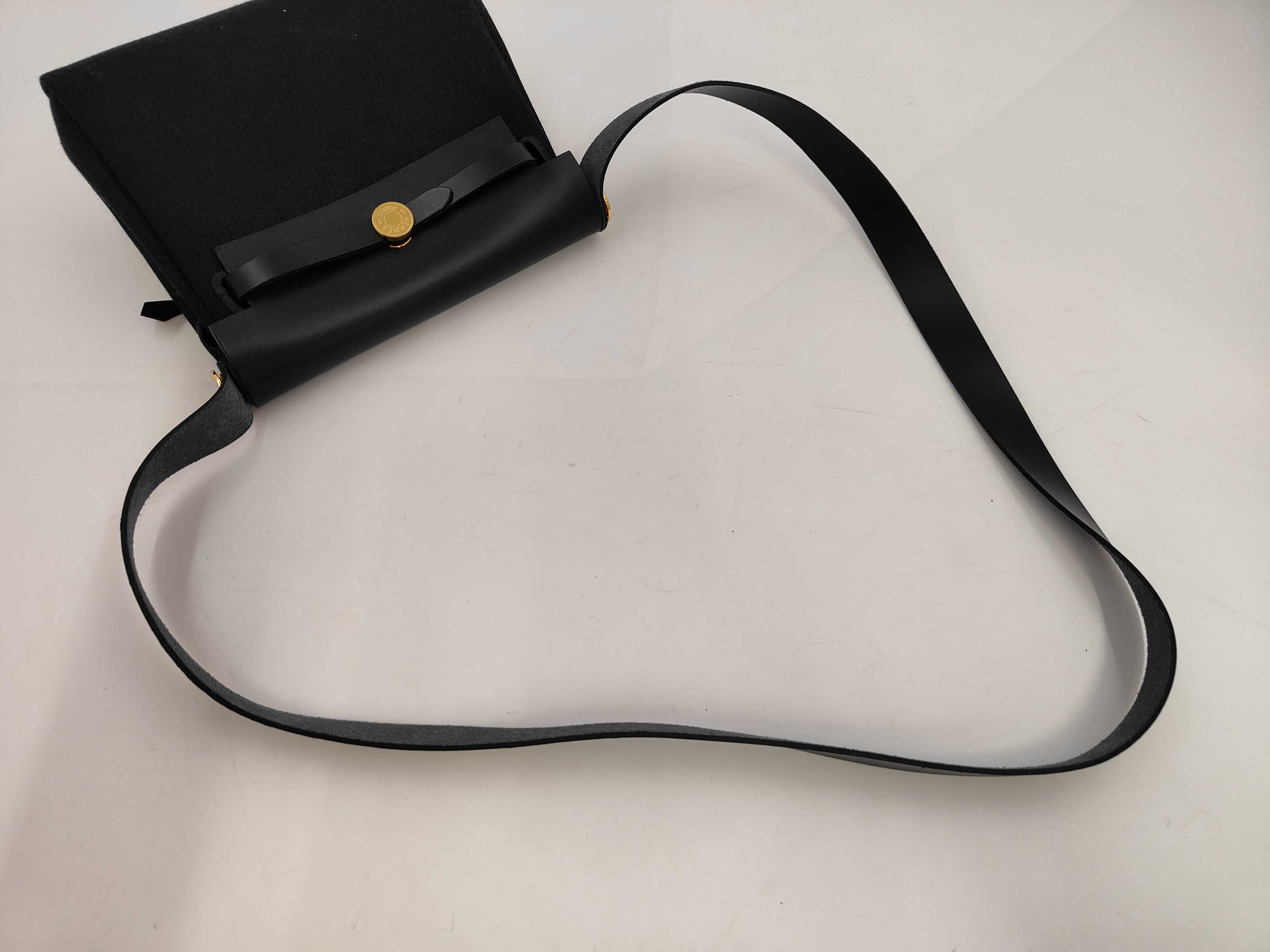 Hermès Herbag Zip 20 Mini Black Gold Hardware G Stamp Shoulder Bag — view 3