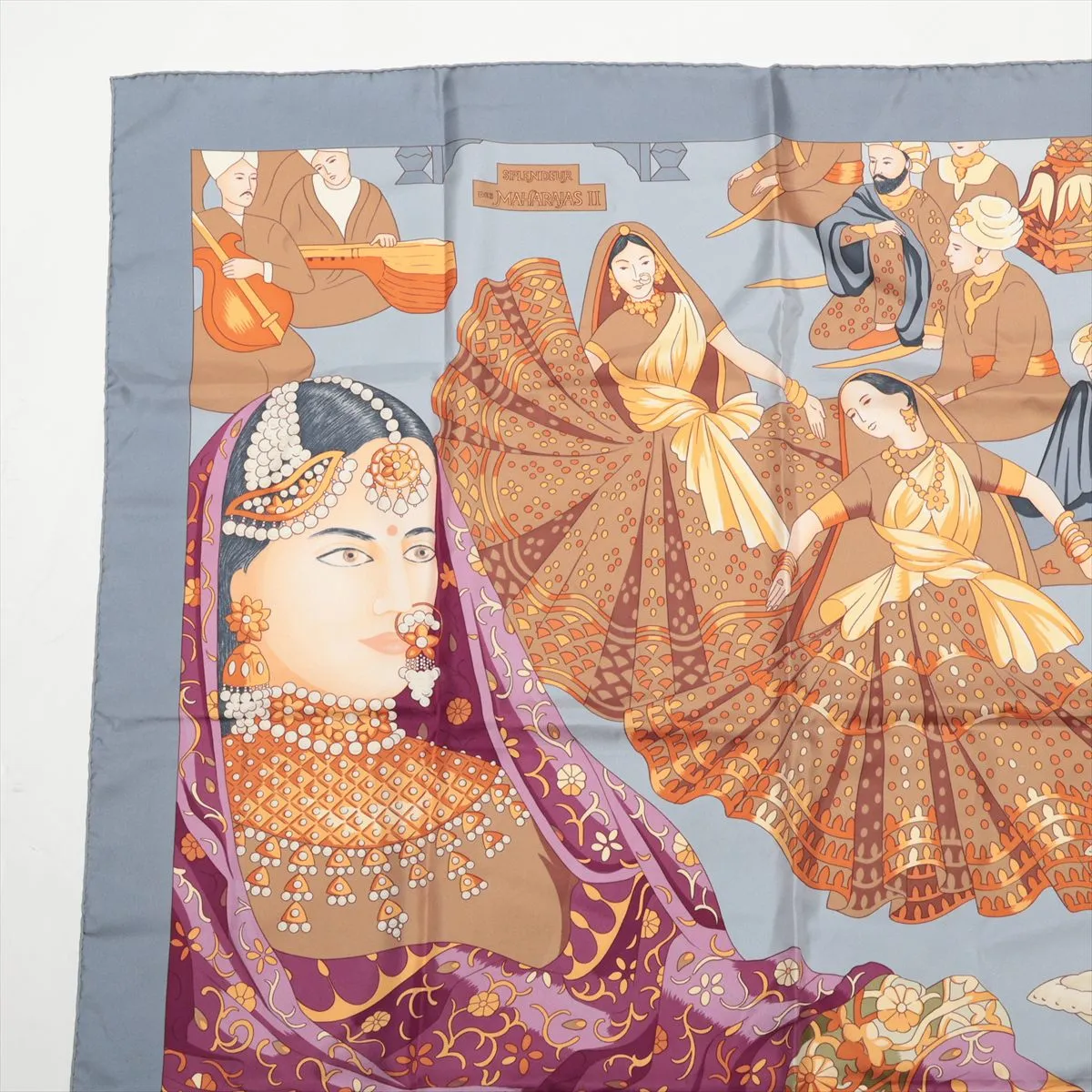 Carre 90 Maharajas Splendeur Des Maharajas Scarf Silk Blue Gray — view 2