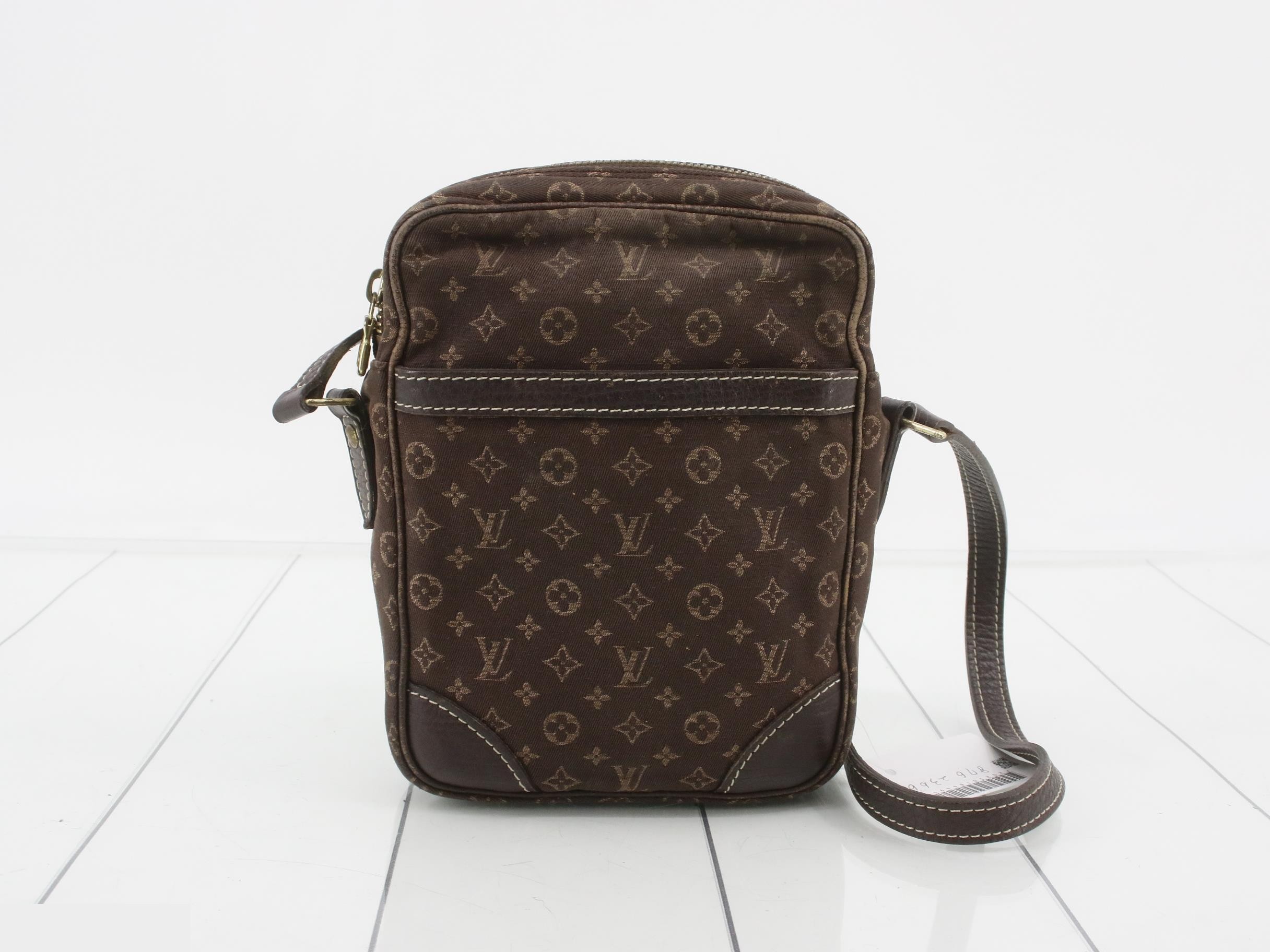 Danube shoulder bag
