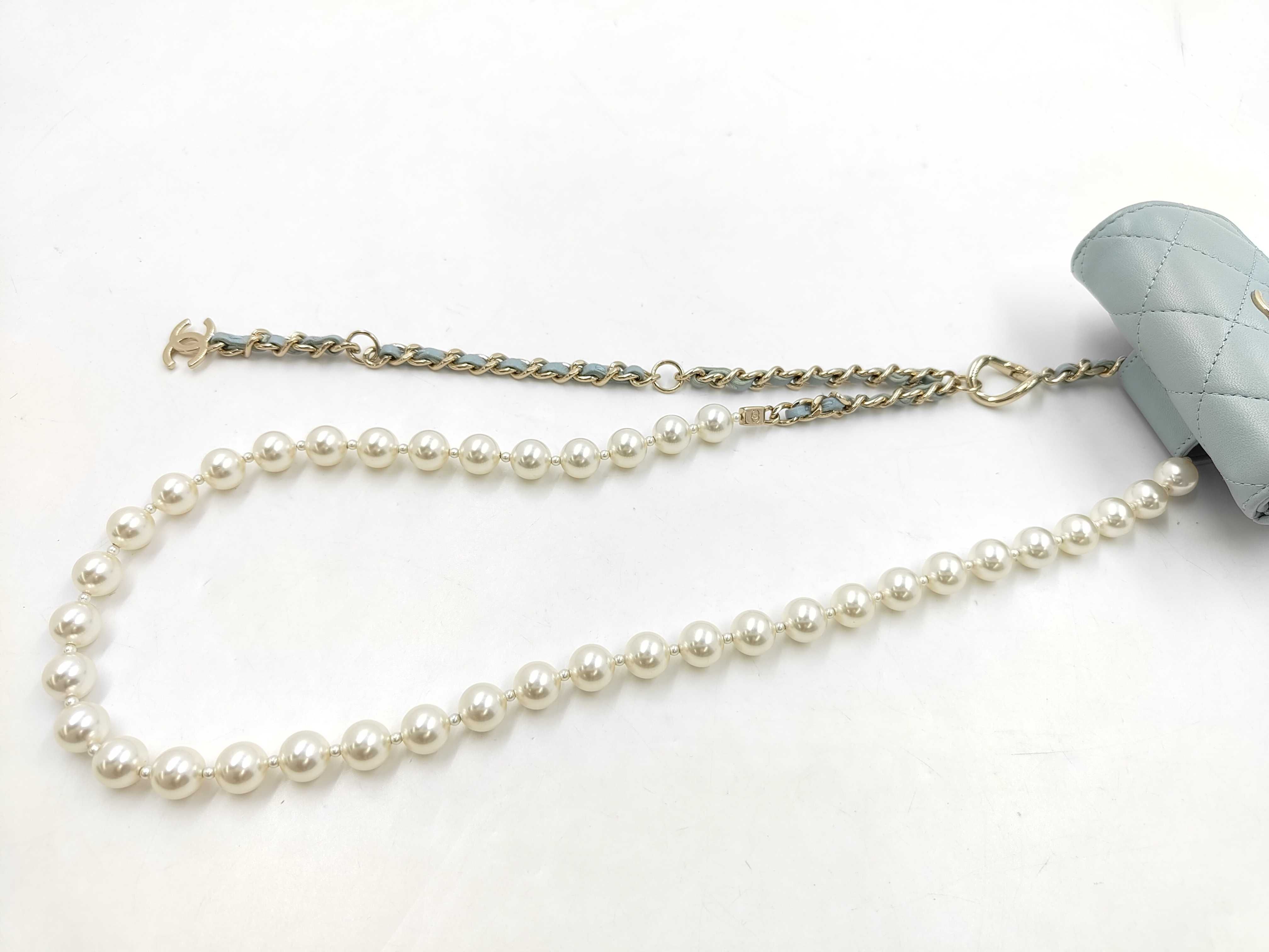 Pearl Matelassé Shoulder Bag — view 5