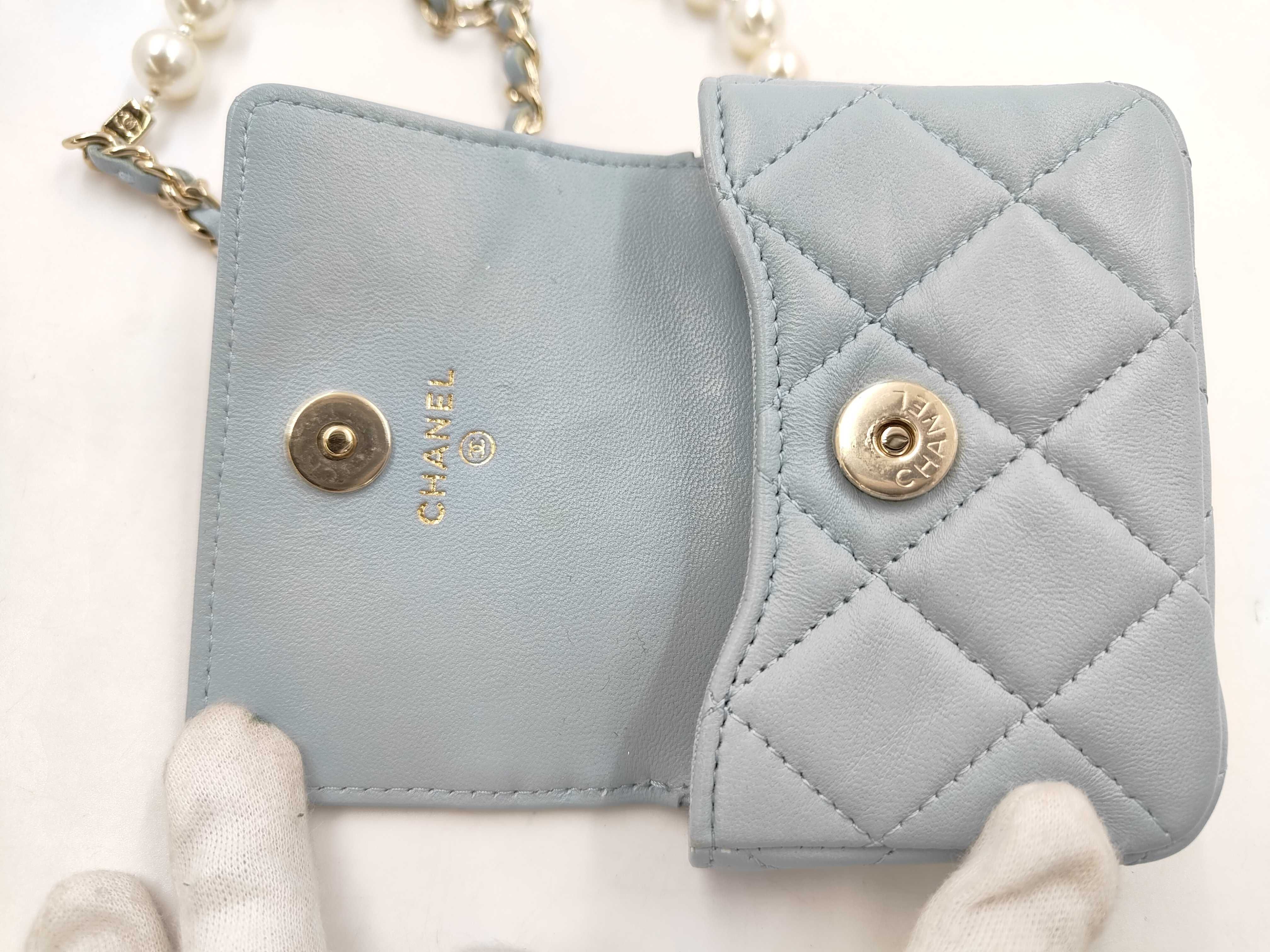 Pearl Matelassé Shoulder Bag — view 9