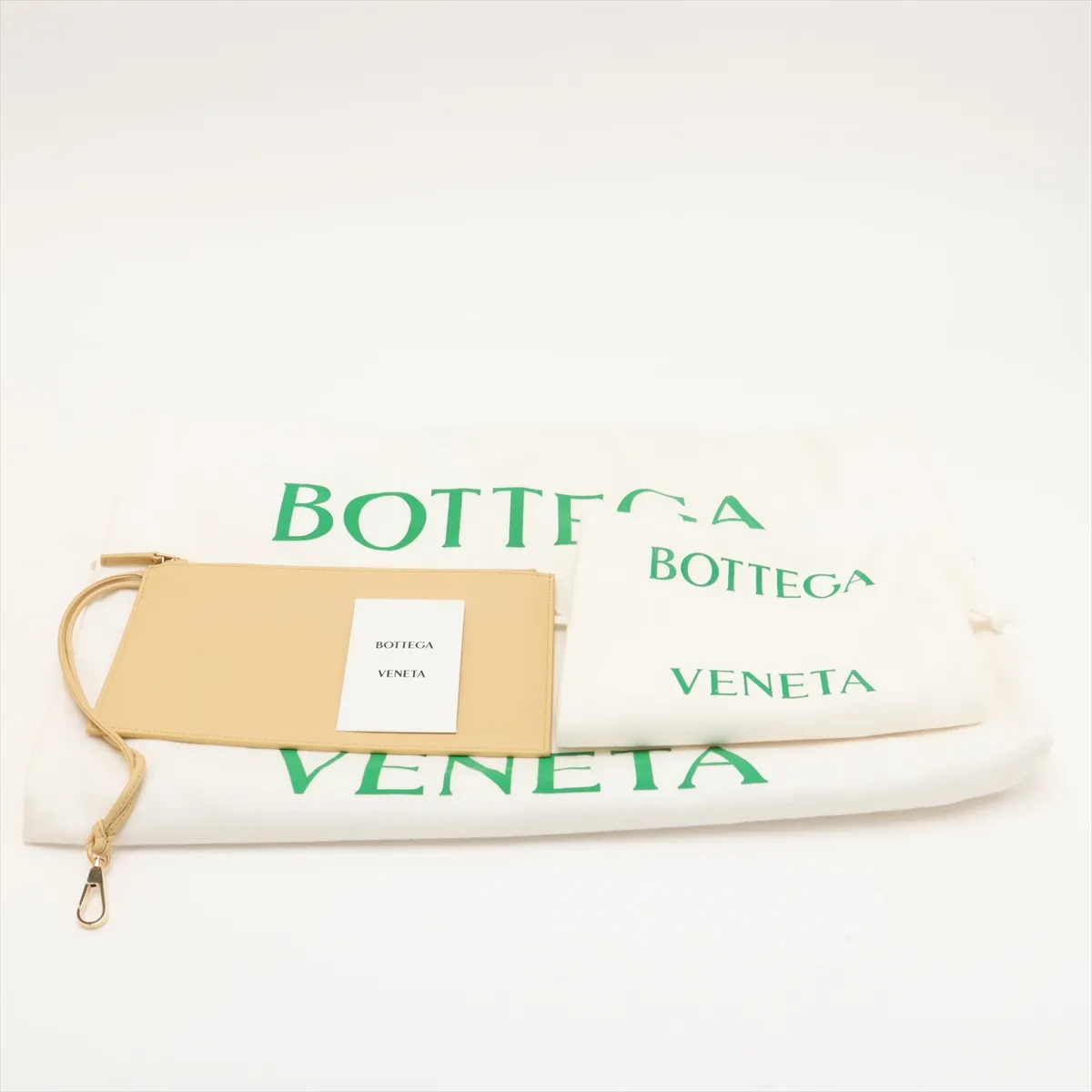 Maxi Intrecciato The Arcotote Boa x Leather Tote Bag Yellow — view 12