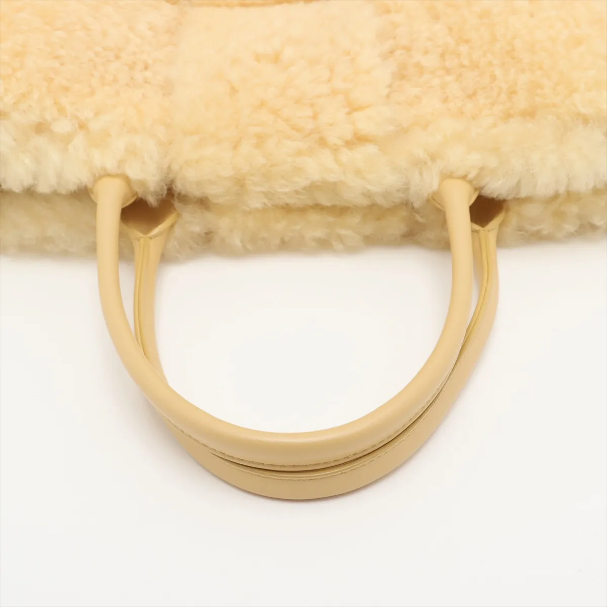 Maxi Intrecciato The Arcotote Boa x Leather Tote Bag Yellow — view 5