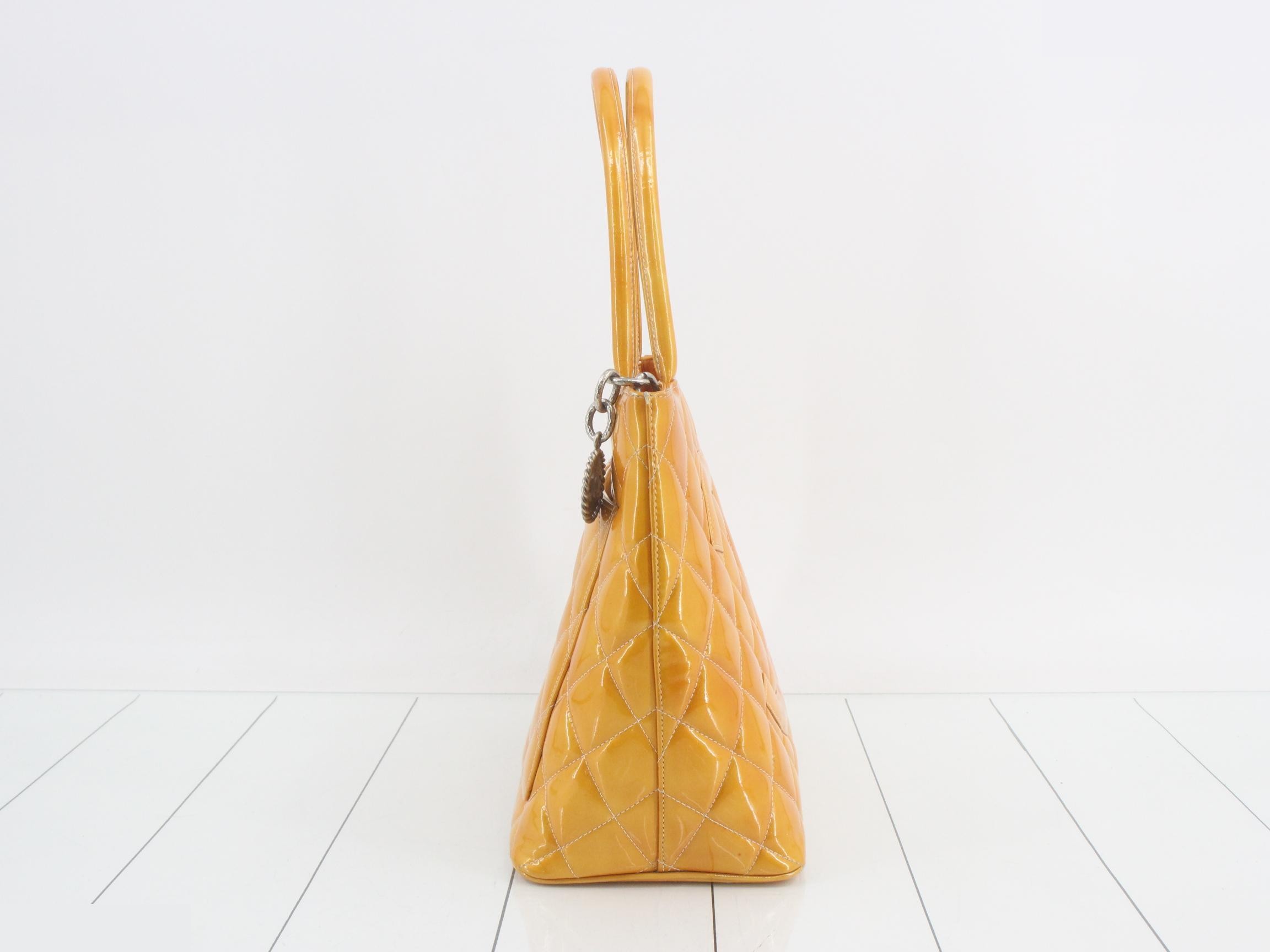 Patented Reissue Tote Bag, Unit 6 — view 4