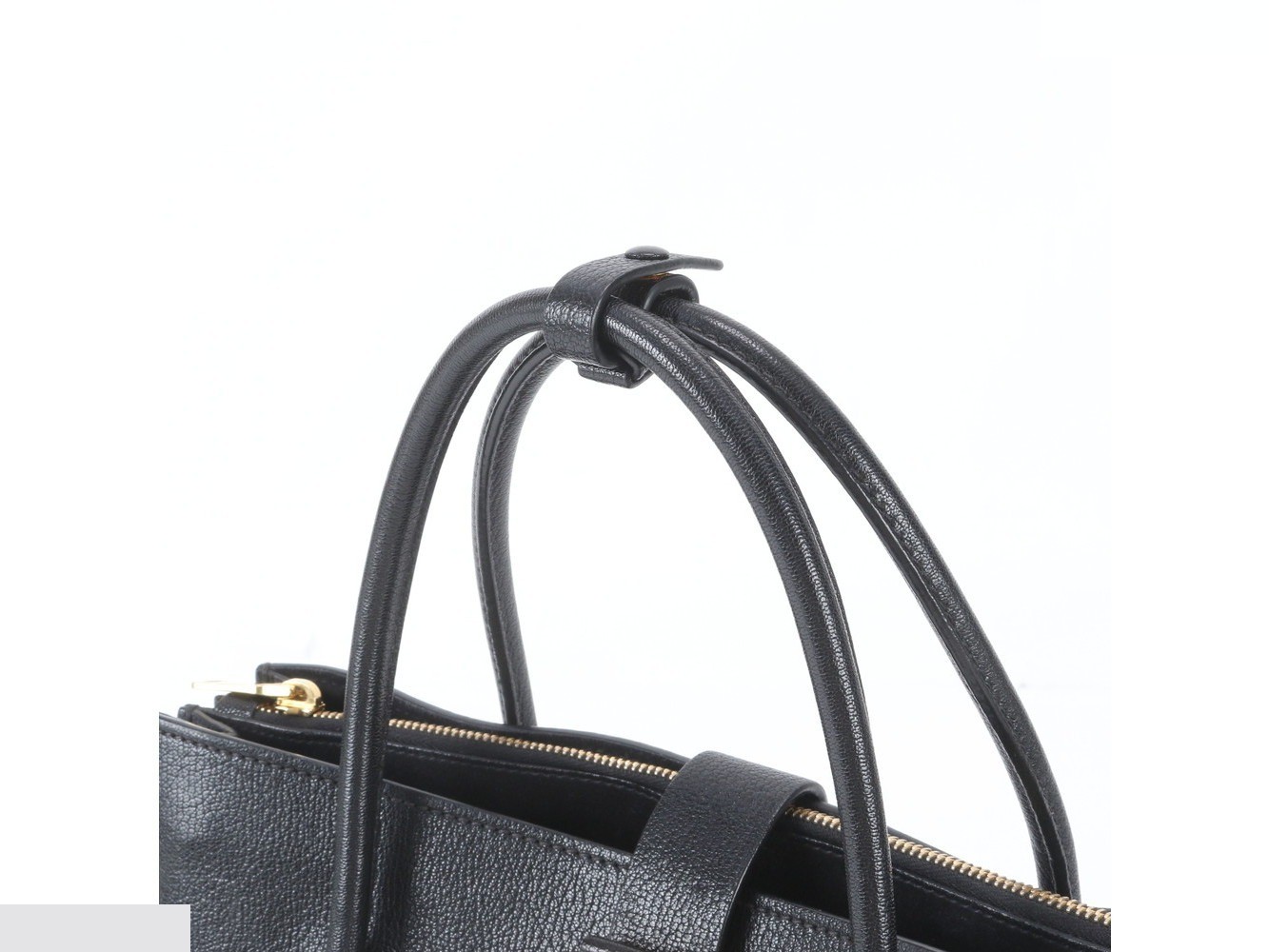 Matelassé (bag) - Shoulder bag — view 2
