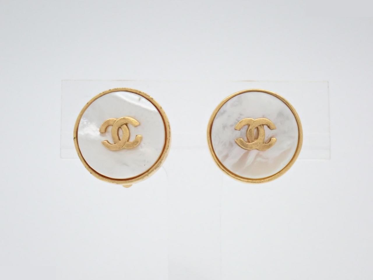 earrings, Coco Mark, shell, gold, 95A