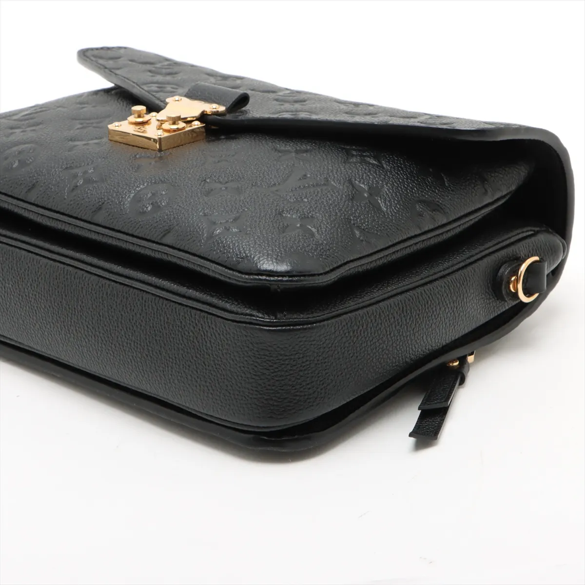Monogram Empreinte Pochette Metis MM M41487 AR2169 Black — view 3