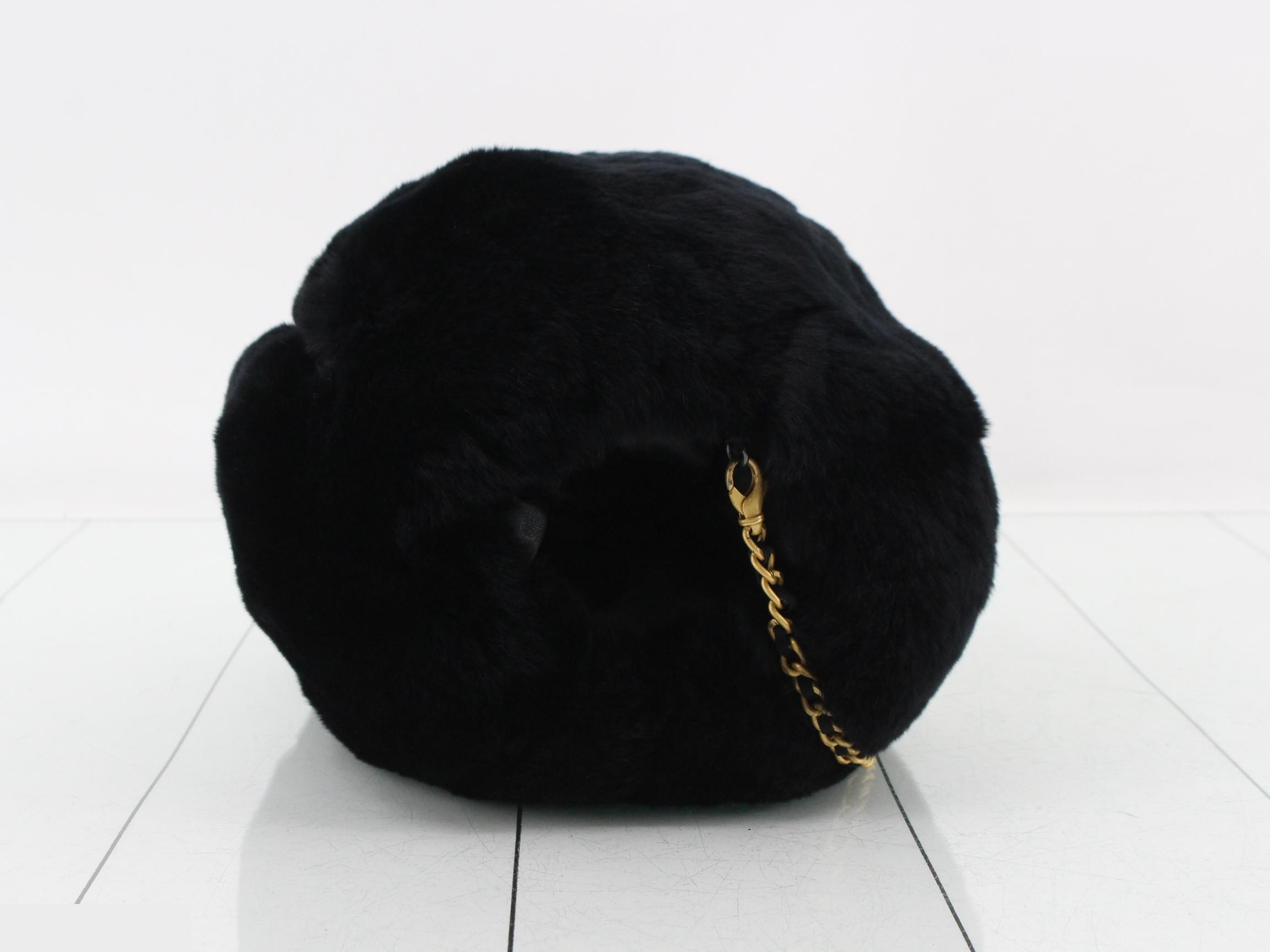 Lapin (Bag) - Shoulder Bag — view 4