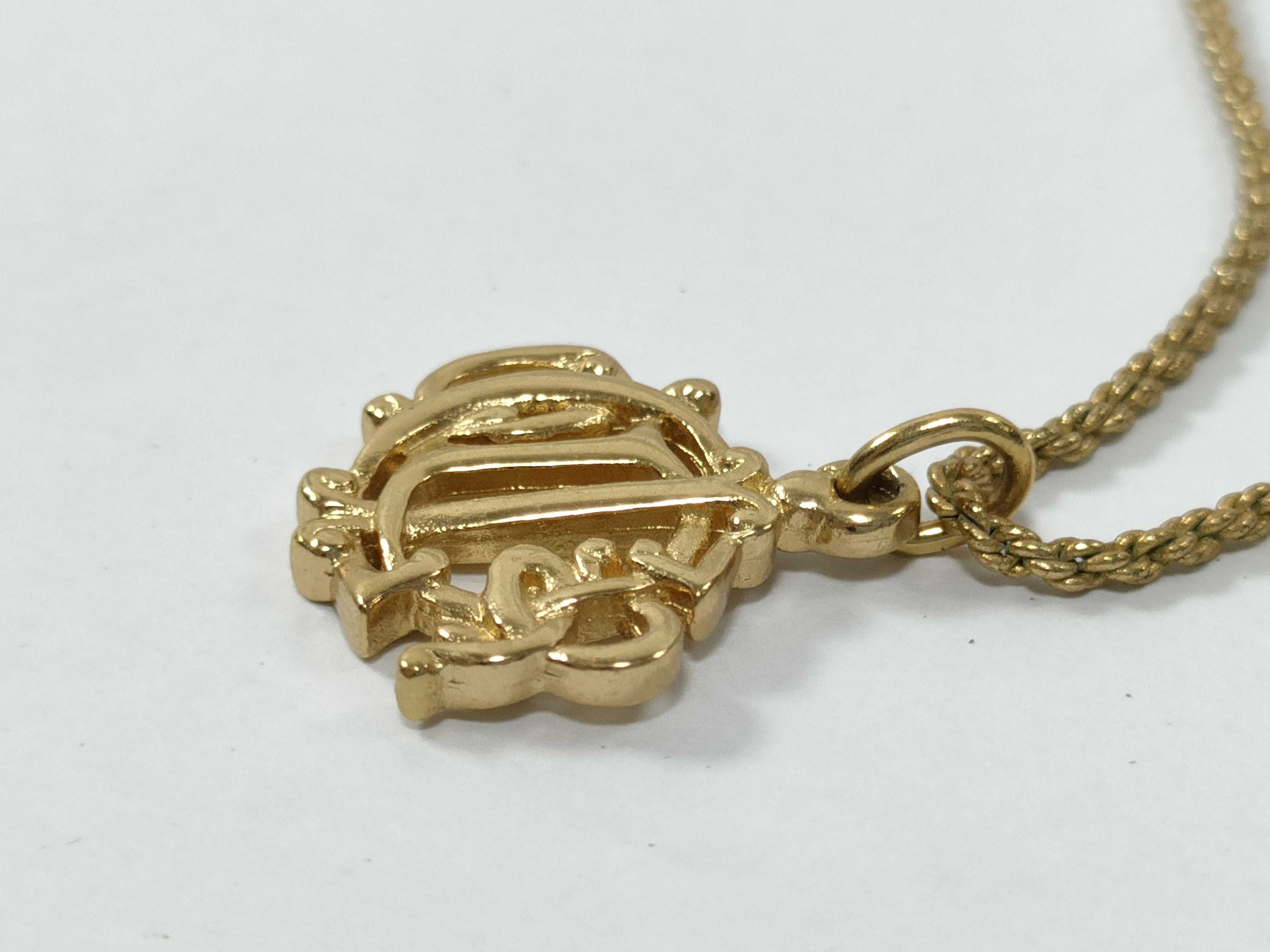 Necklace — view 2