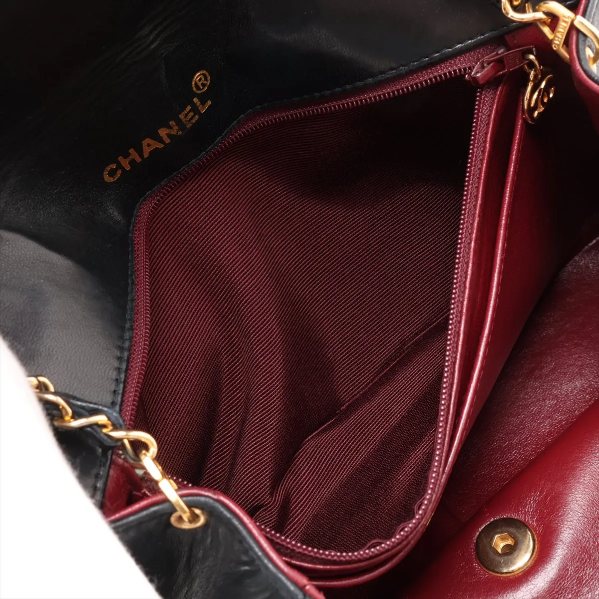 Matelassé Lambskin Single Flap Single Chain Bag, Diana Flap, Black with Gold Hardware, Item No. 1788377, Series 1 — view 7