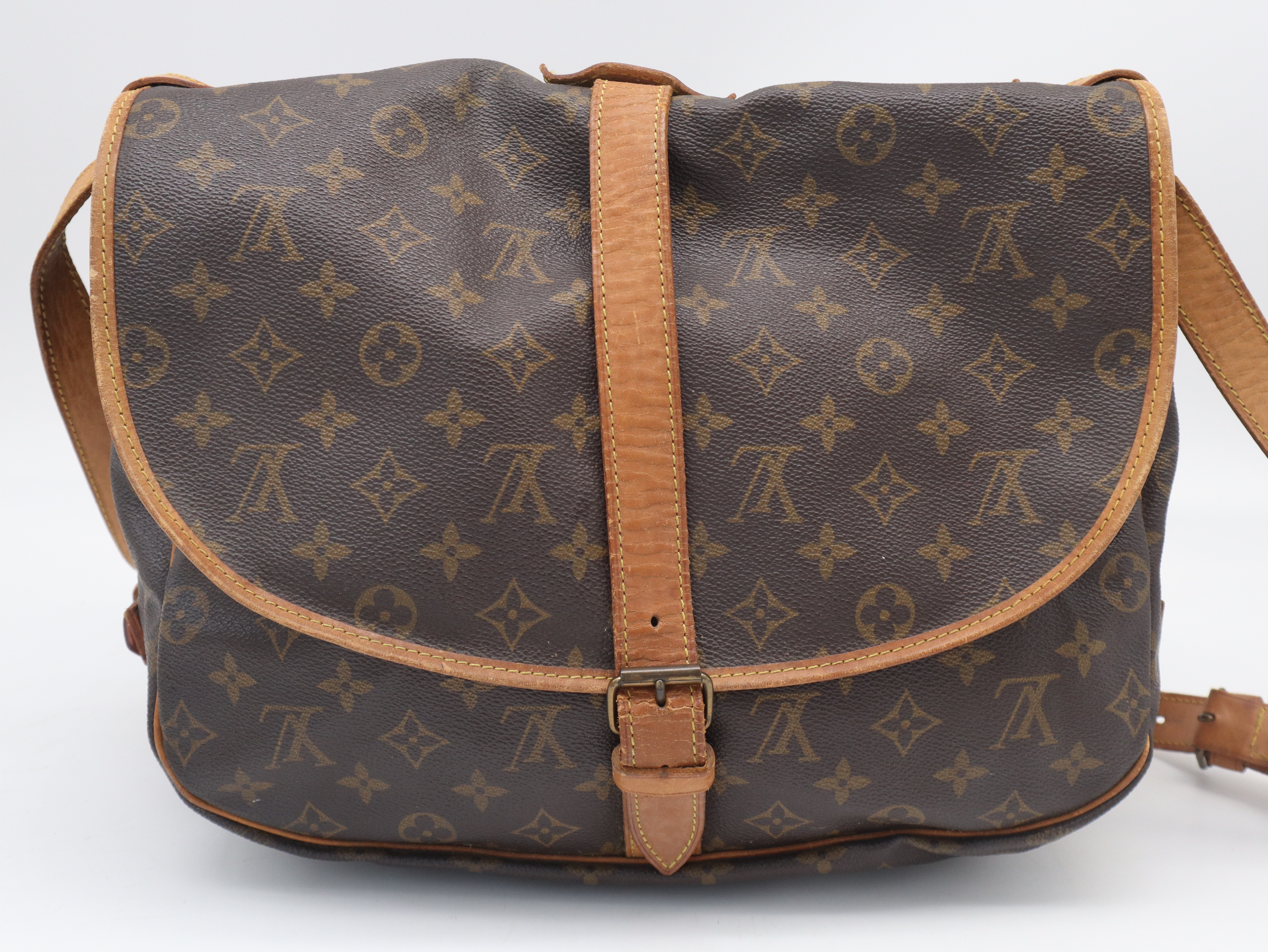 M42254 Monogram Saumur 35 Shoulder Bag — view 2