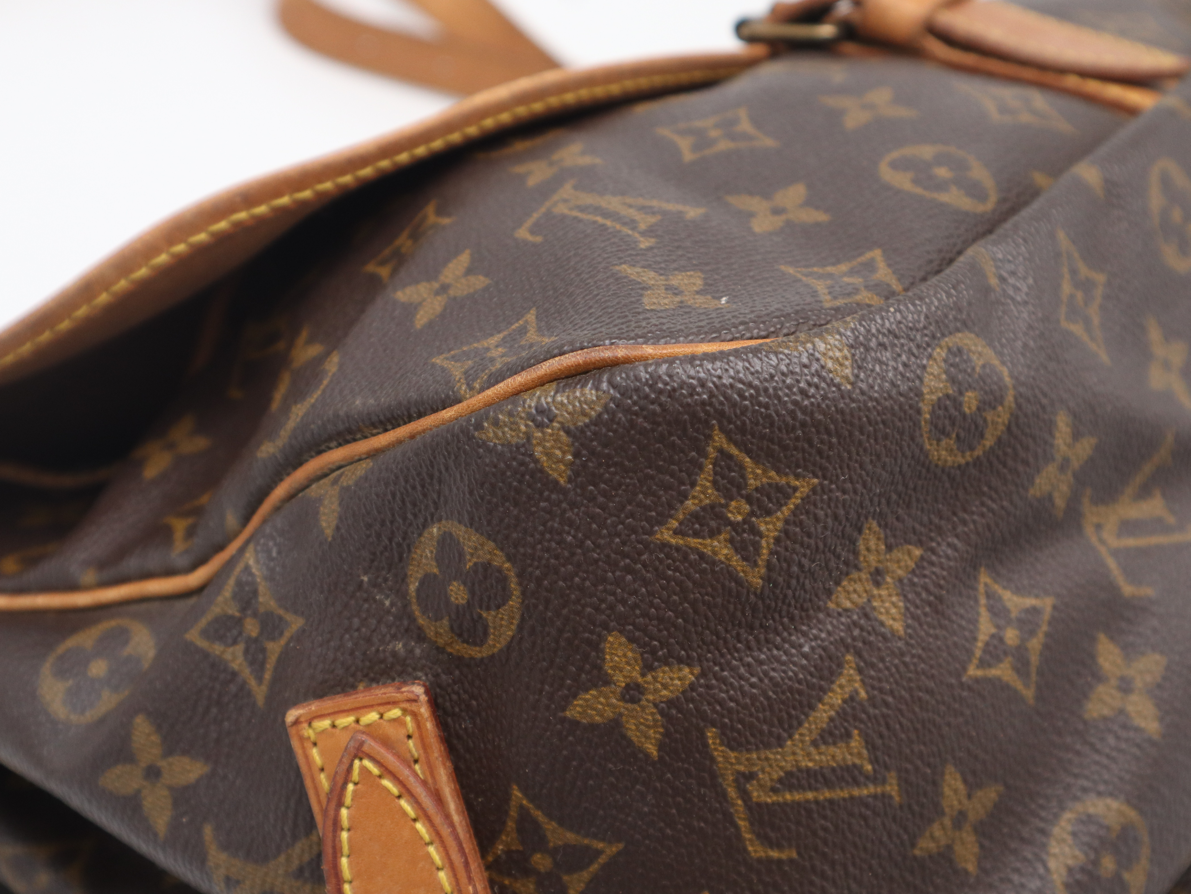 M42254 Monogram Saumur 35 Shoulder Bag — view 11