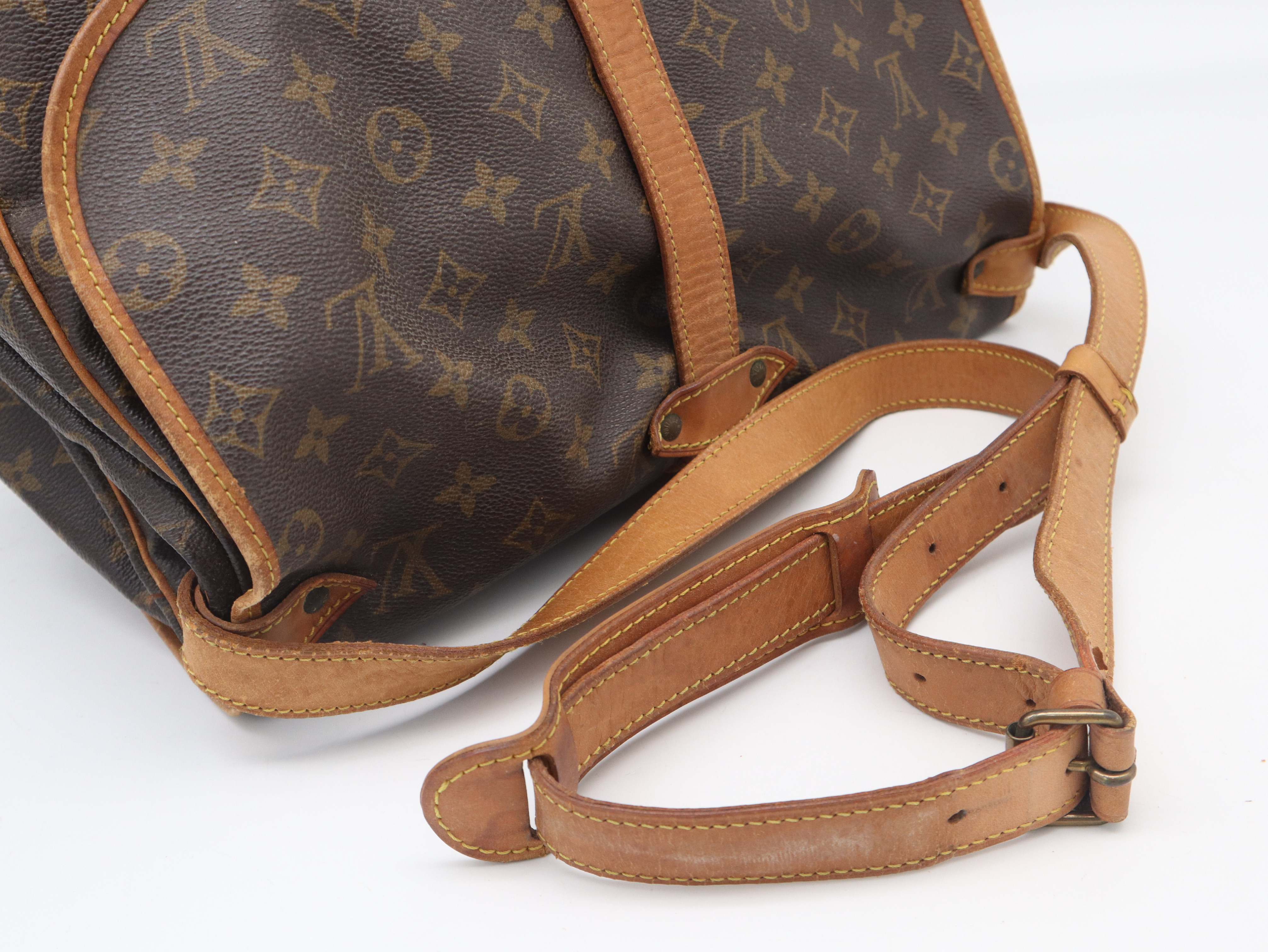 M42254 Monogram Saumur 35 Shoulder Bag — view 6