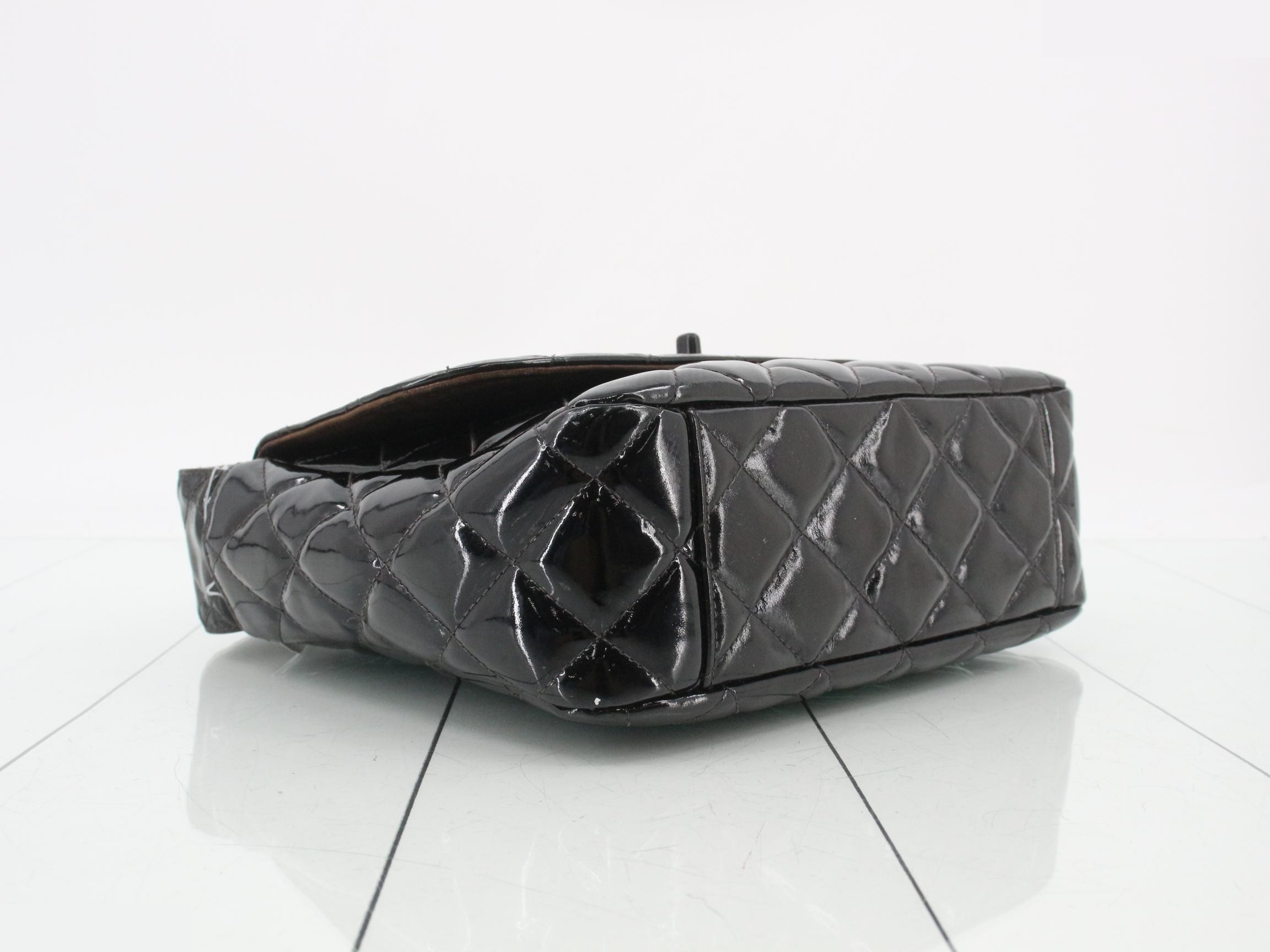 Matelassé Shoulder Bag — view 5