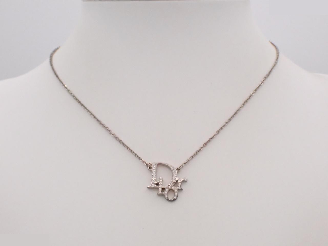 Other lines: Precious metals, necklaces, pendants, chain approximately 42cm — view 3