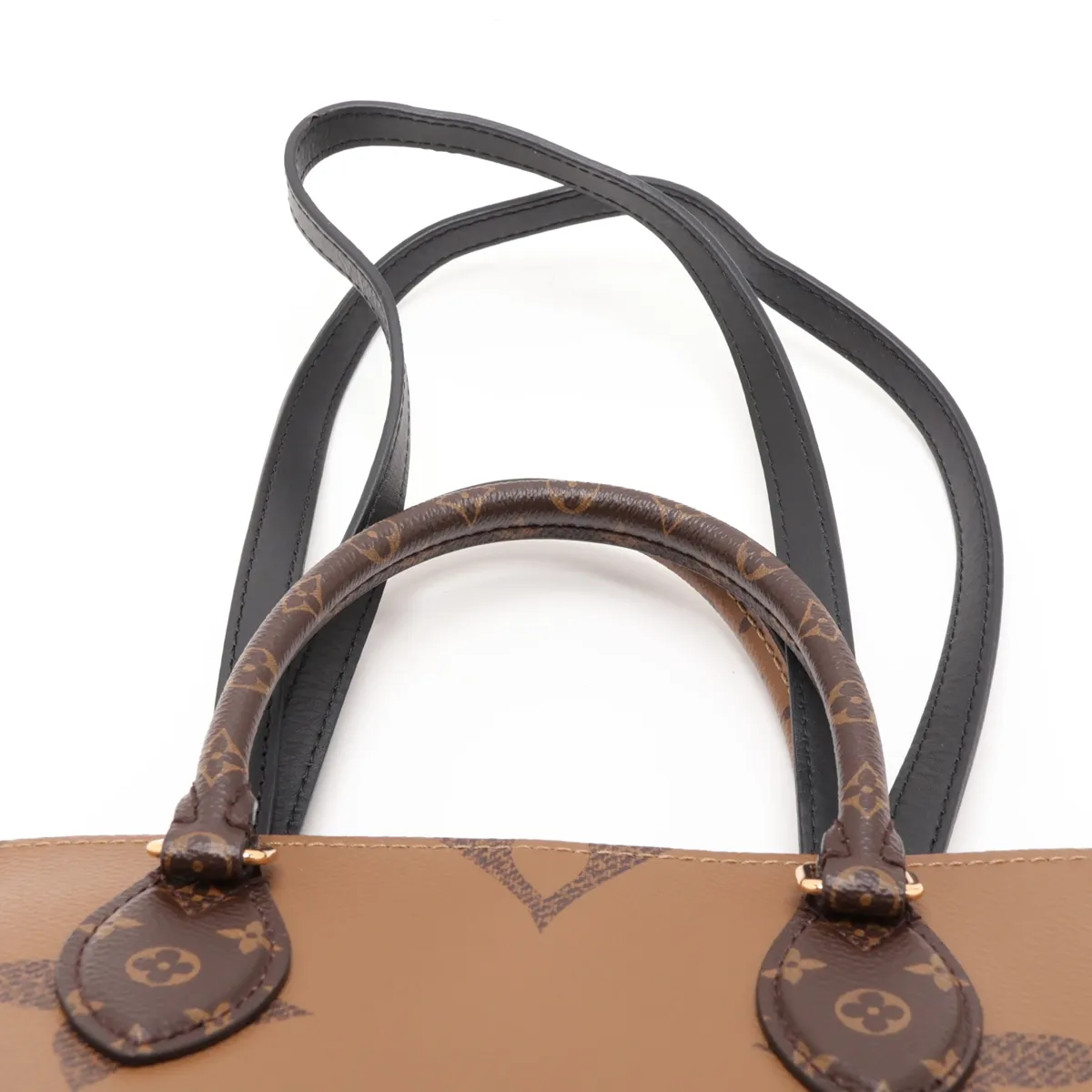 Giant Monogram Reverse OnTheGo MM M45321 SD5210 Brown, pull tab detached, RFID detected. — view 6