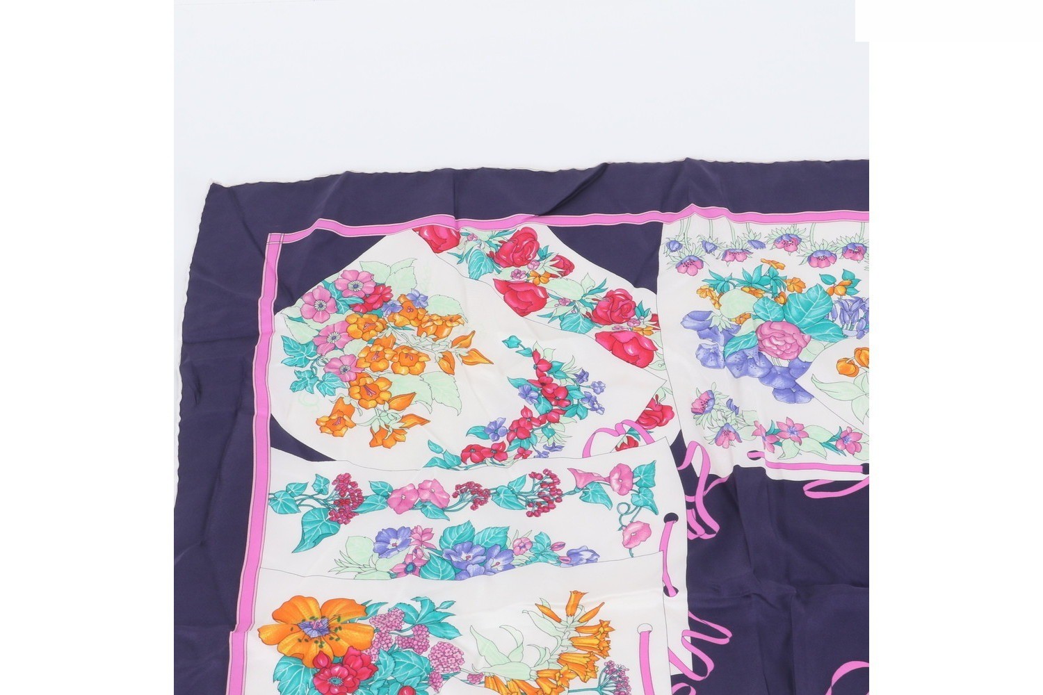scarf — view 3