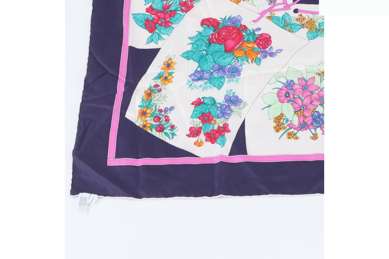 scarf — view 4