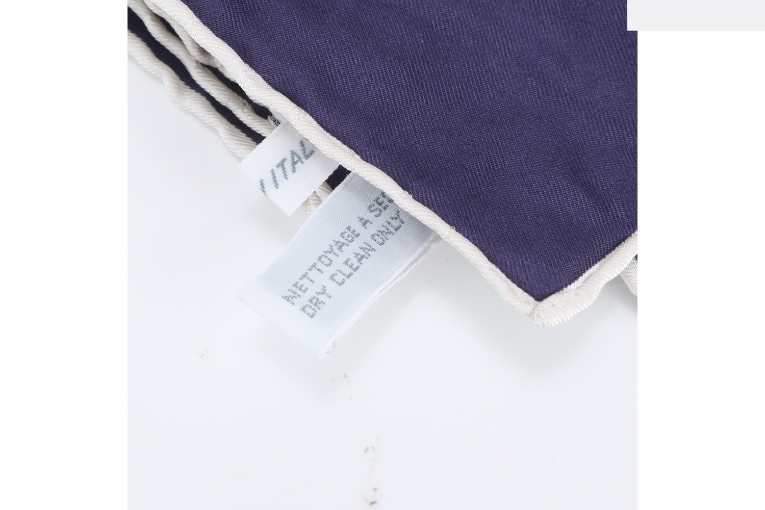 scarf — view 7