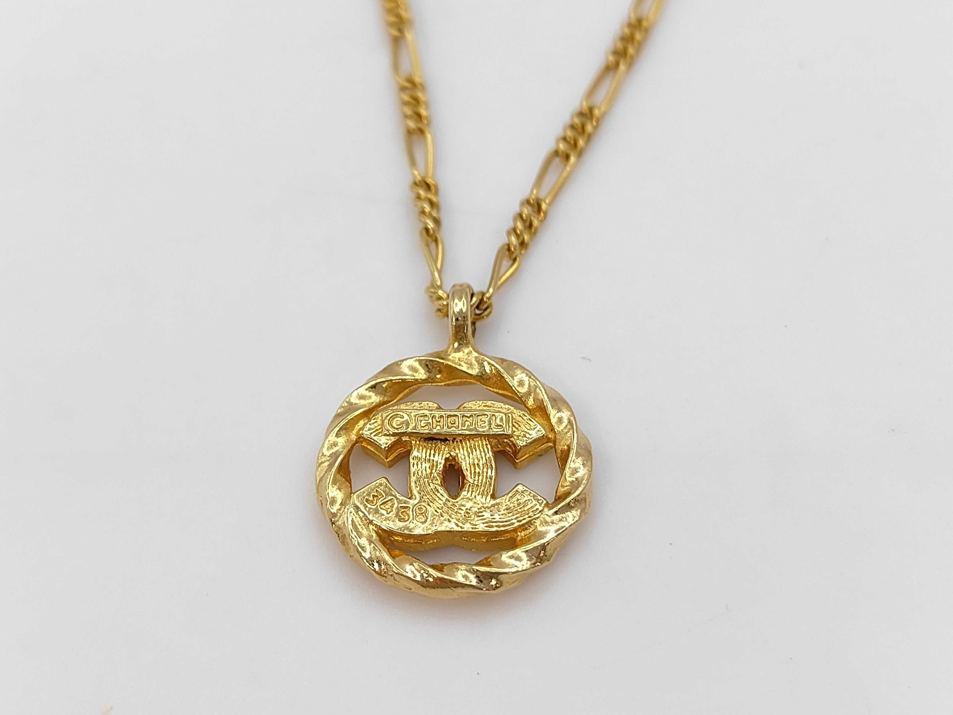 necklace — view 5