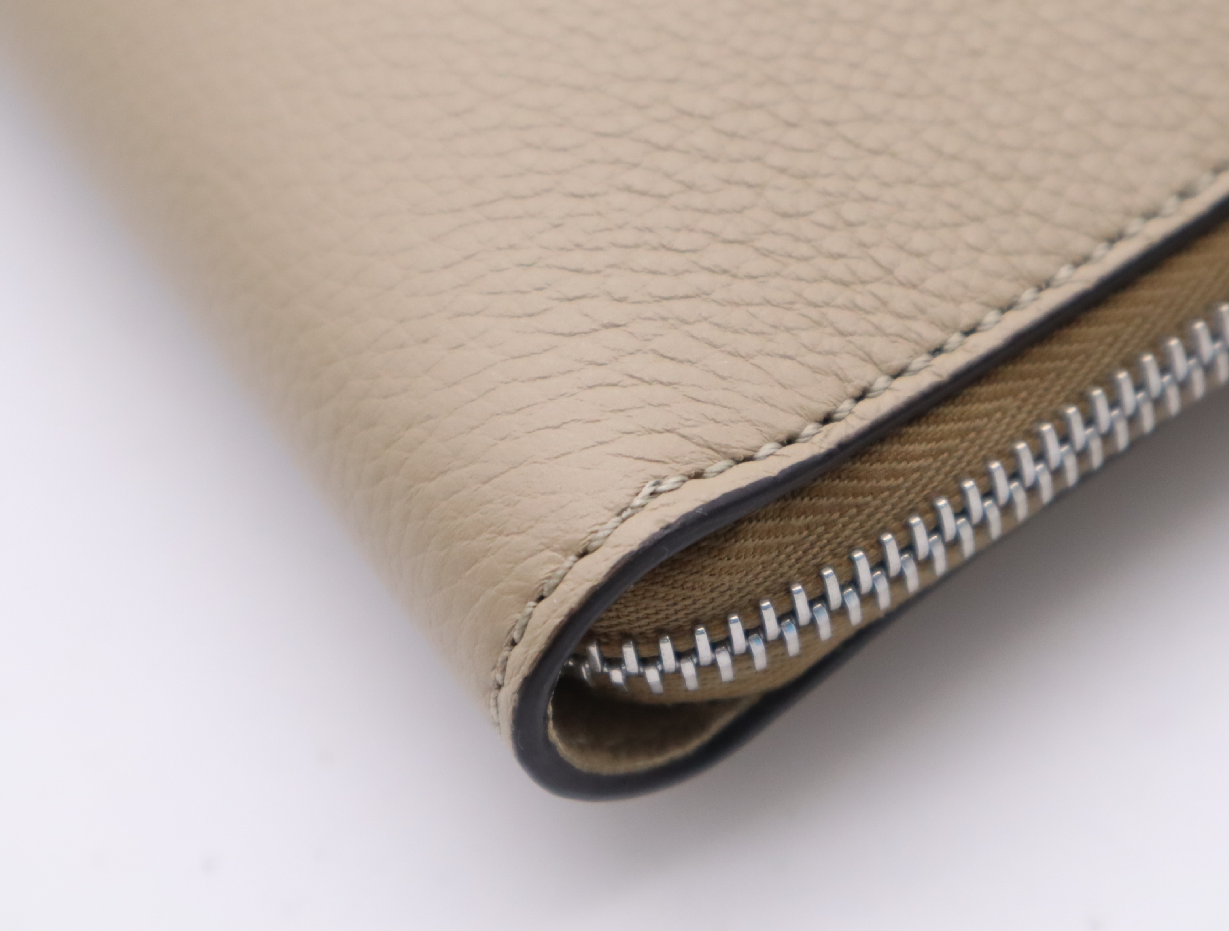 7N0167 Fendi Logo Leather Clutch Bag, Beige, Silver Hardware, with Dust Bag. — view 6